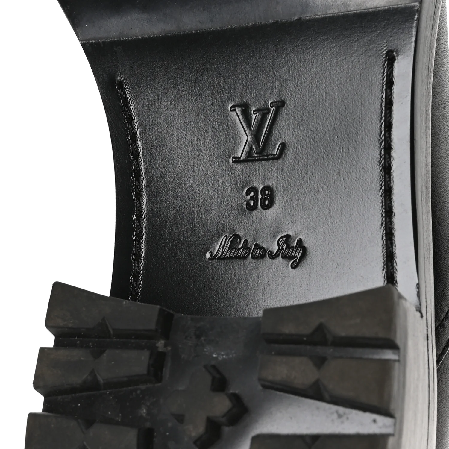 Calfskin Monogram Discovery Flat Ankle Boots 38 Black - Top Club