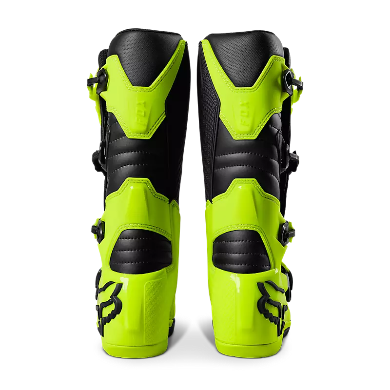 Complete boots