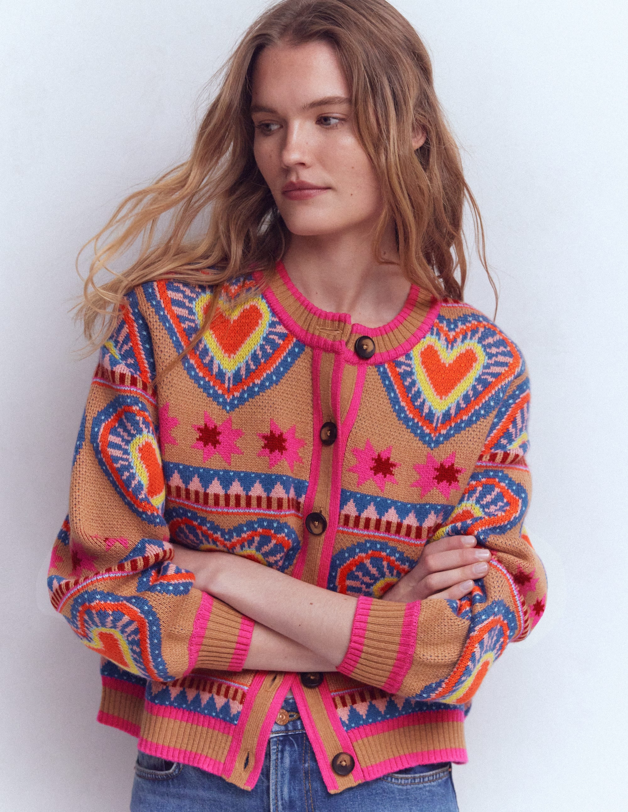 Abi Jacquard-Strickjacke-Kamelbraun Meliert, Herzen