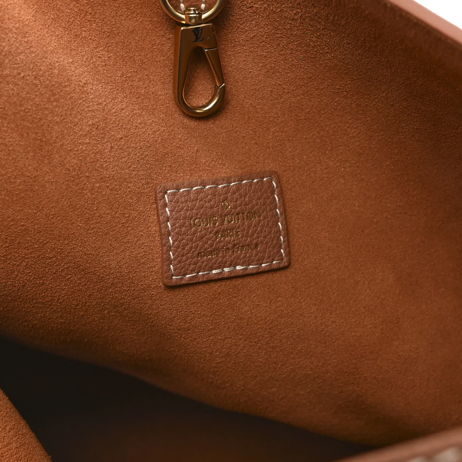 Grained Calfskin Low Key Hobo MM Cognac - Top Club