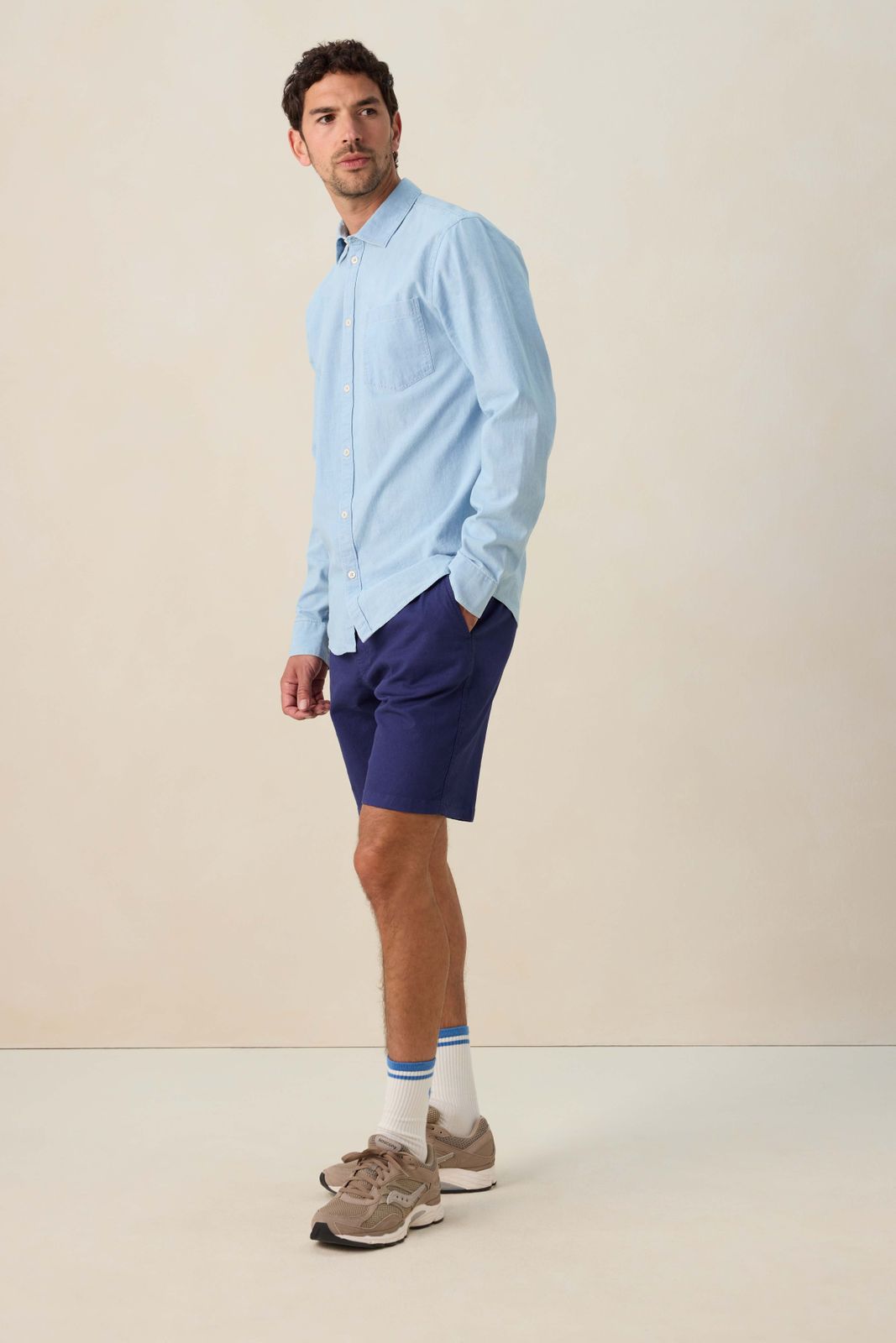 lichtblauwe chambray overhemd