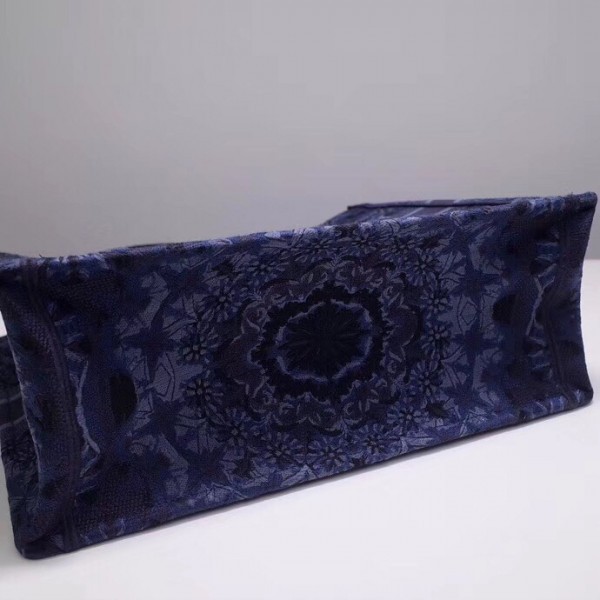 D Book Tote Bag In Blue KaleiDscopic Canvas - Top Club