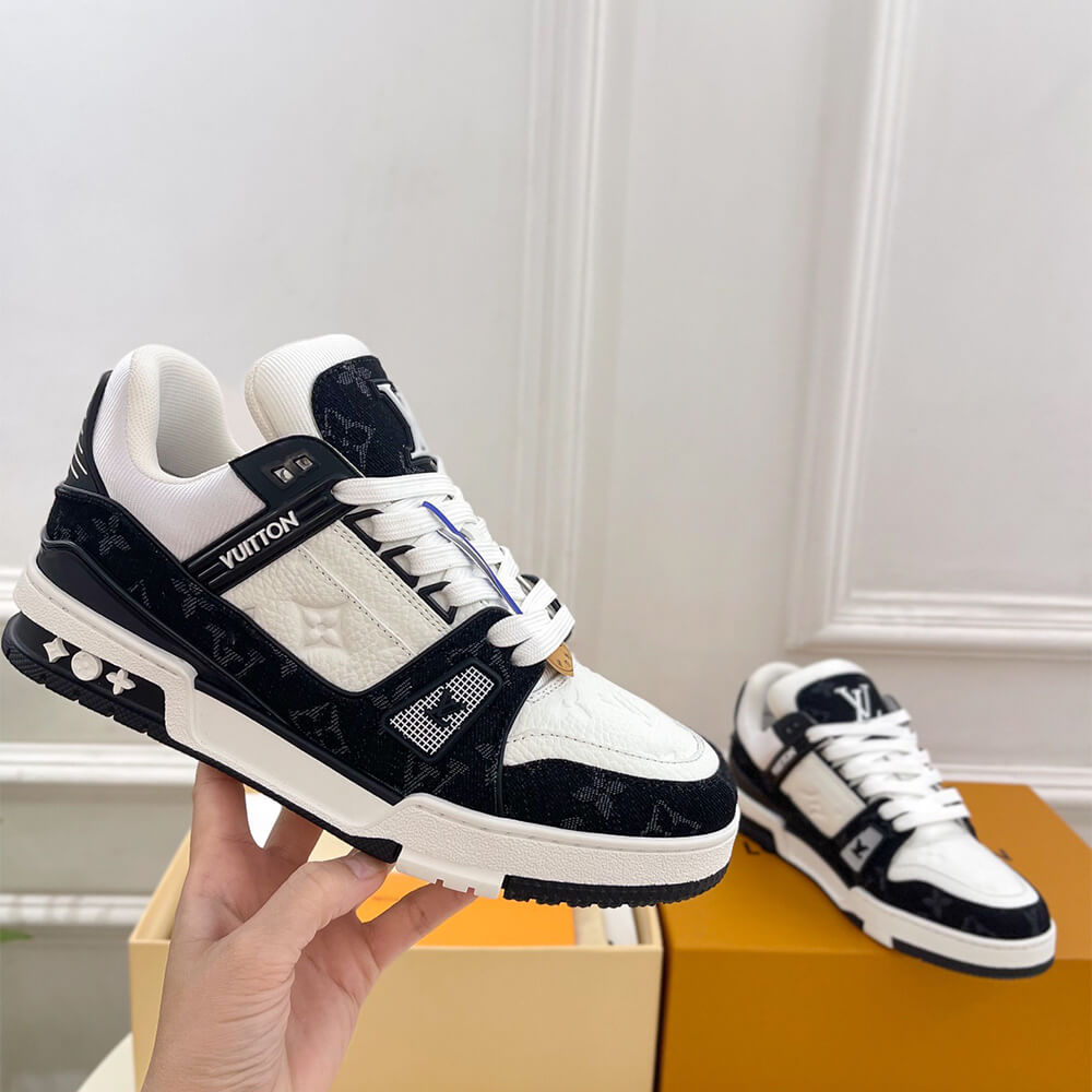 LV Trainer Sneaker - Top Club