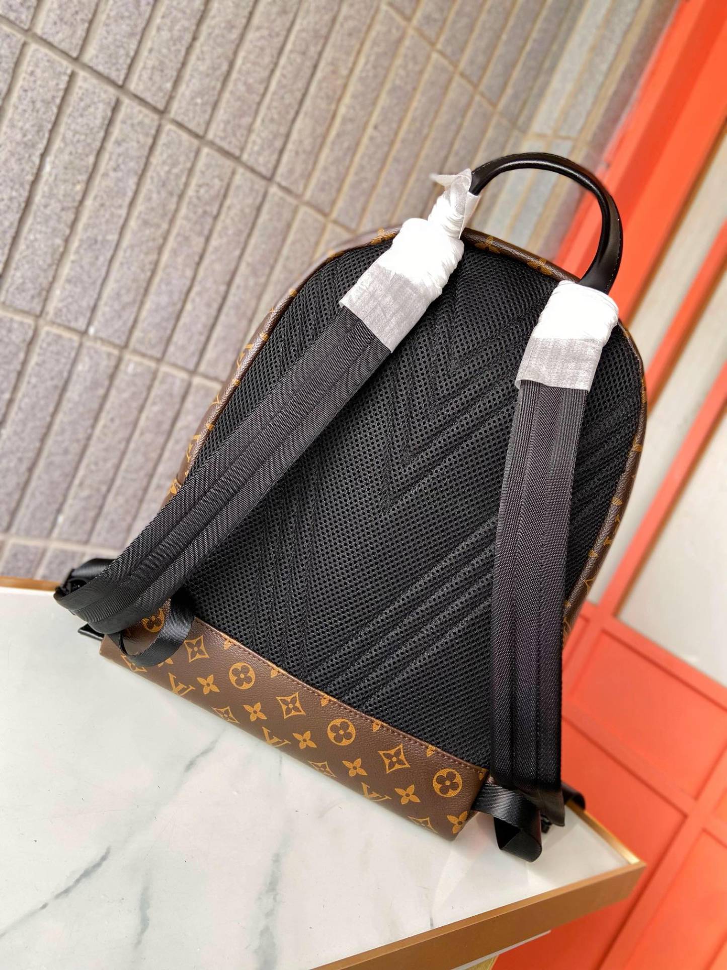 Louis new arrival ????Aerogram backpack bag size : 43 x 30 x 14 cm - Top Club