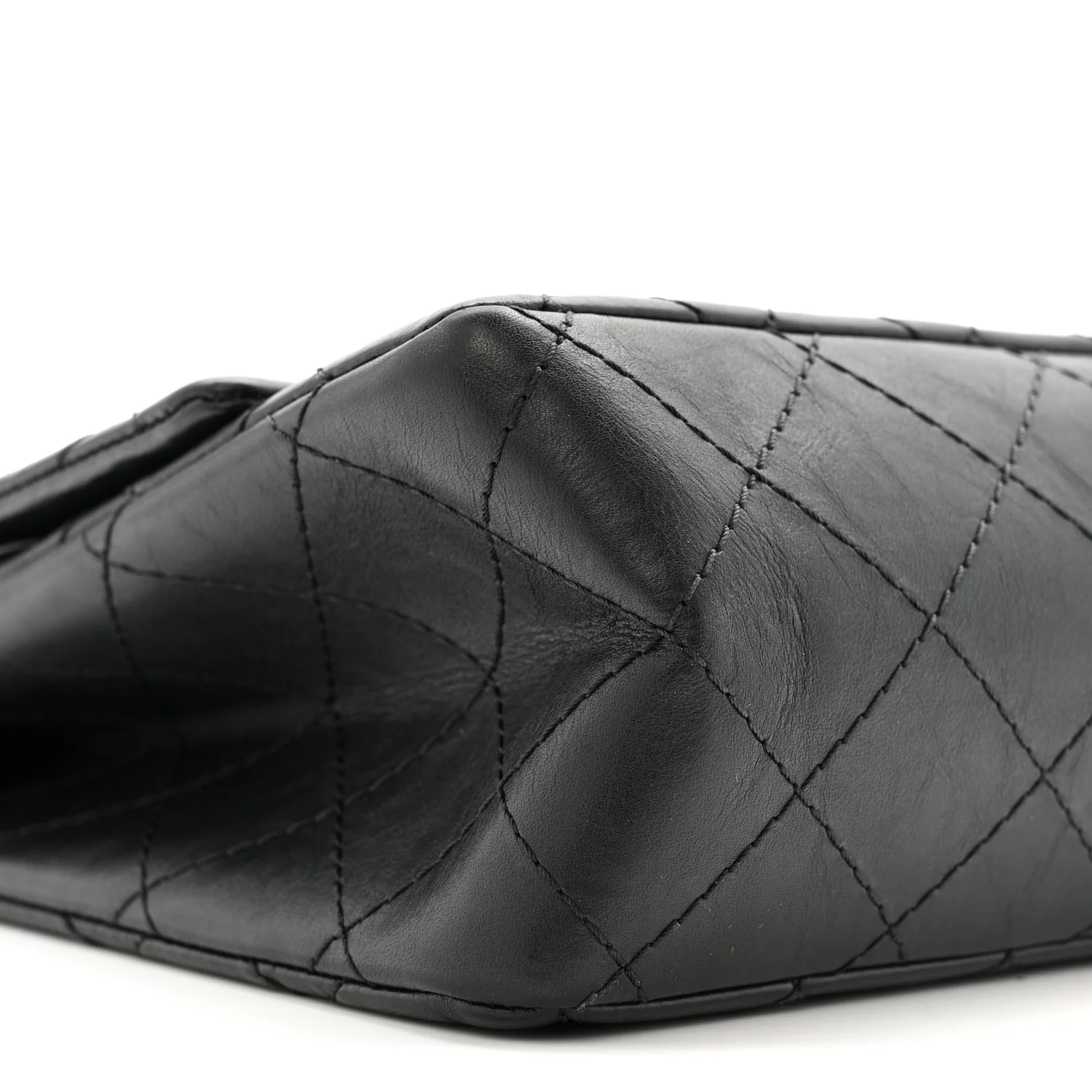 Aged Calfskin Quilted 2.55 Reissue 226 Flap Black - Top Club