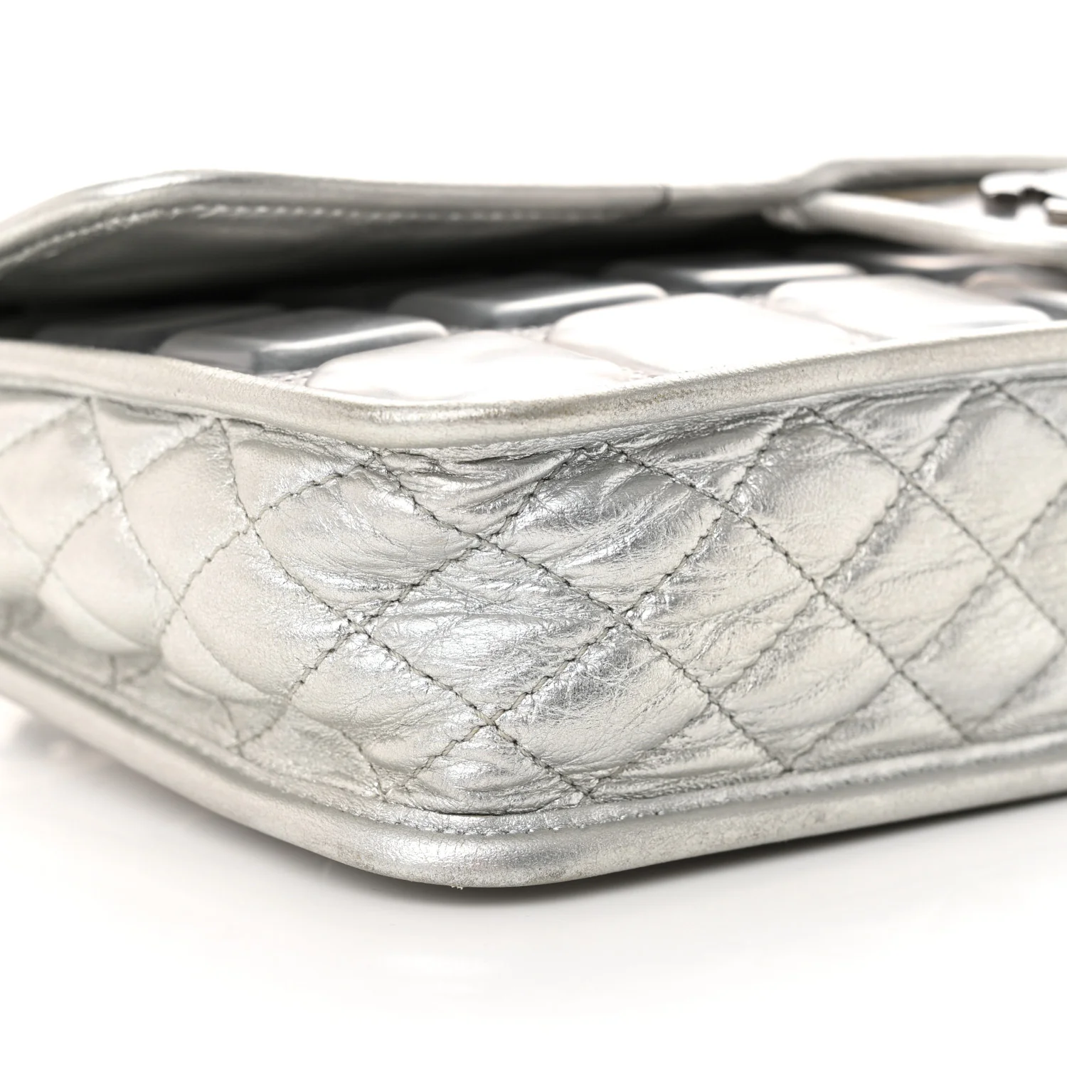 Vinyl Large Ice Cube Flap Silver - Top Club