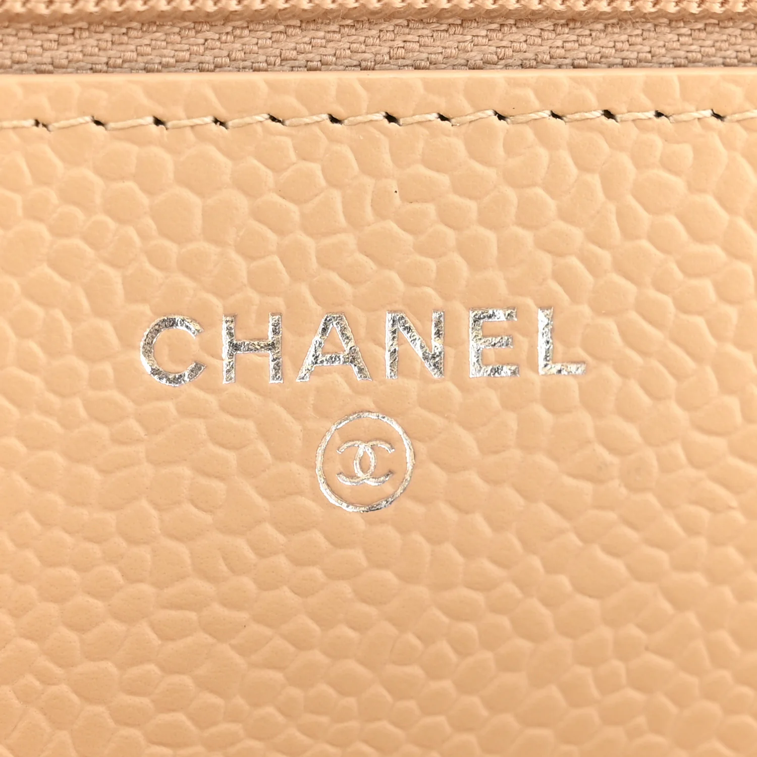 Caviar Quilted Wallet on Chain WOC Beige - Top Club