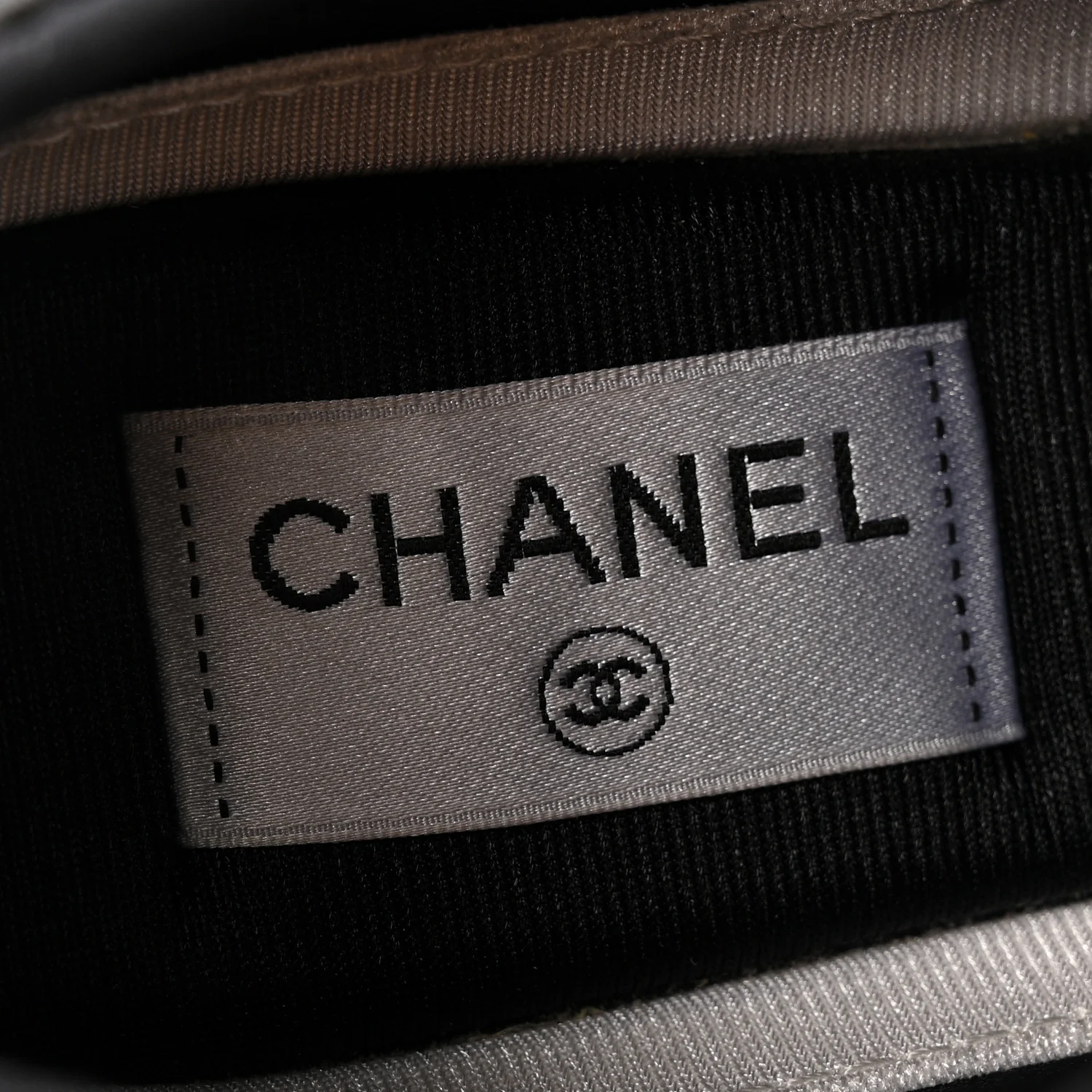 Velvet Calfskin Mixed Fibers CC Sneakers 38 Black - Top Club