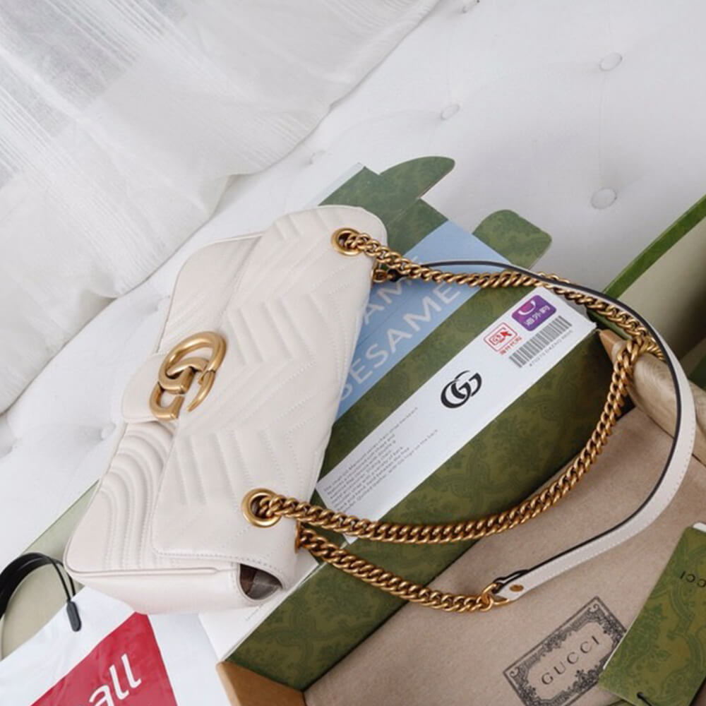 GG Marmont medium matelasse shoulder bag - Top Club