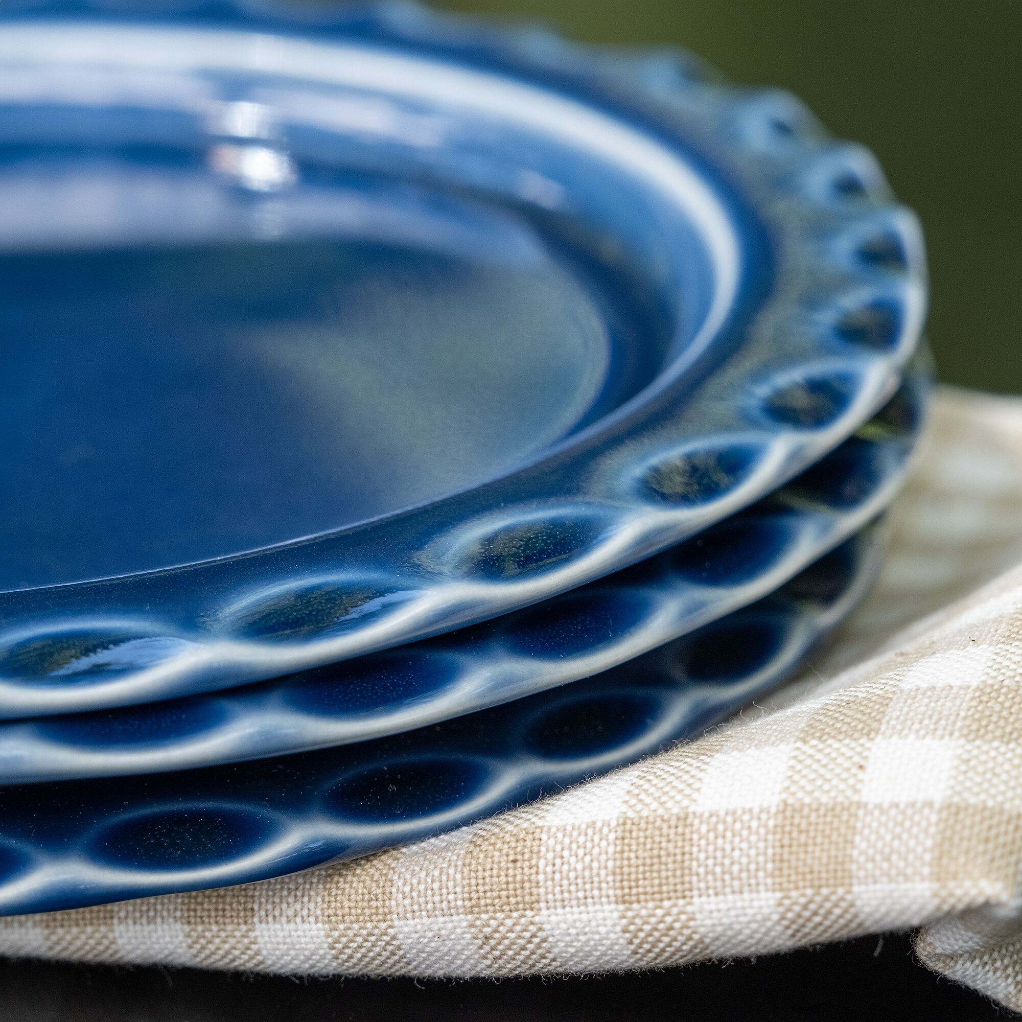 ABILIO - Assiette à dessert ondulée en grès D21cm - bleu