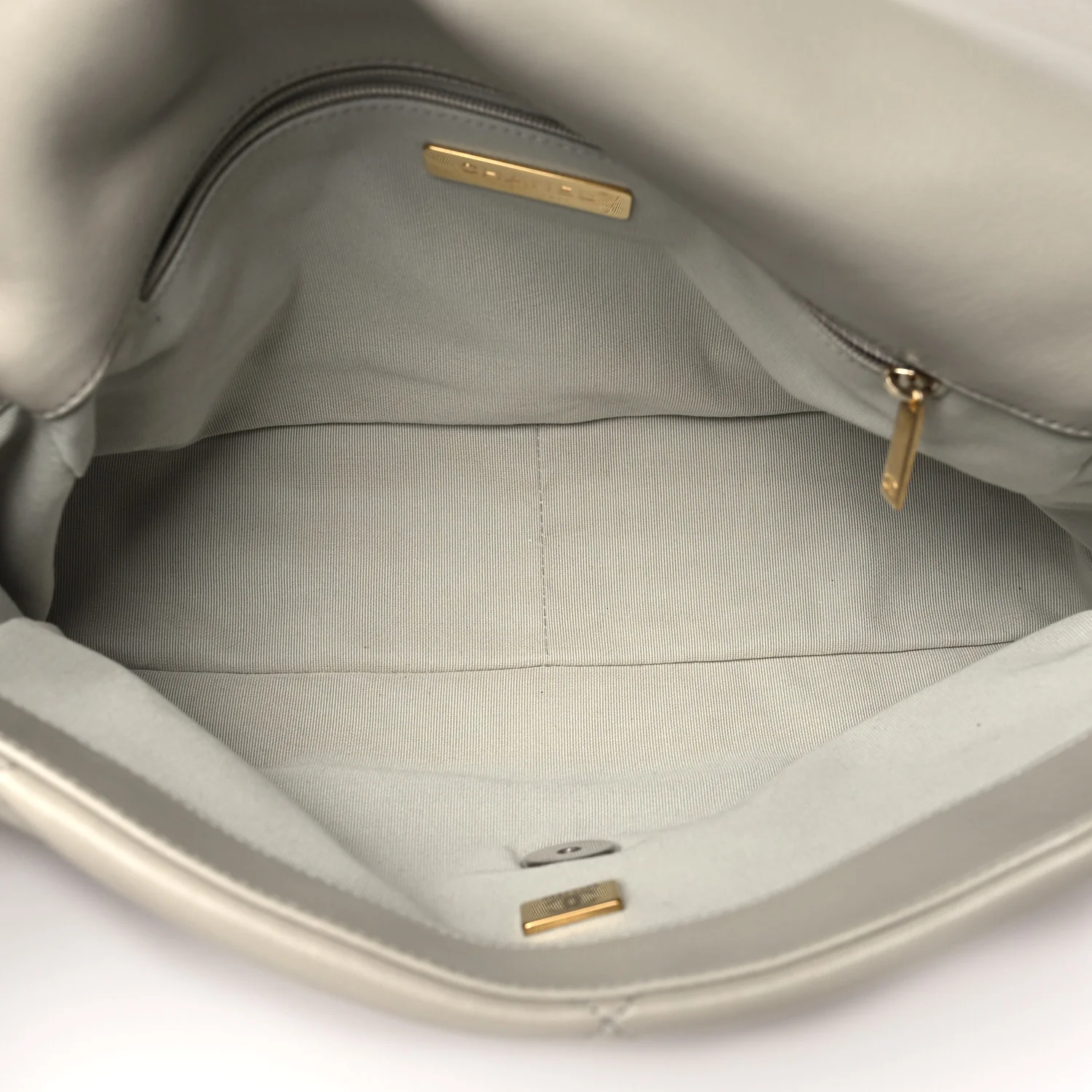 Lambskin Quilted Large Chanel 19 Flap Grey - Top Club