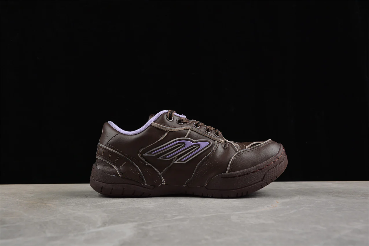Balenciaga Hamptons Worn Out Dark Brown - Sneaker Replica Workshop