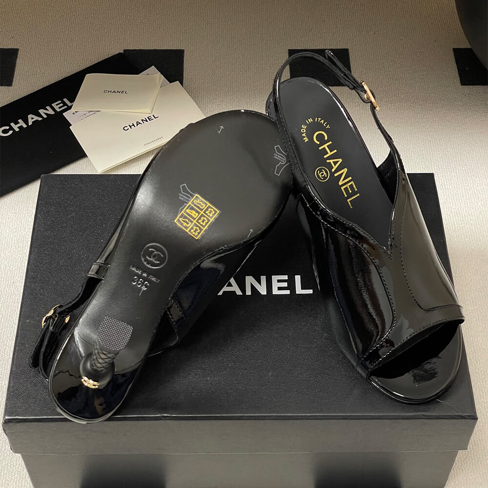 CHANEL Sandals - Top Club