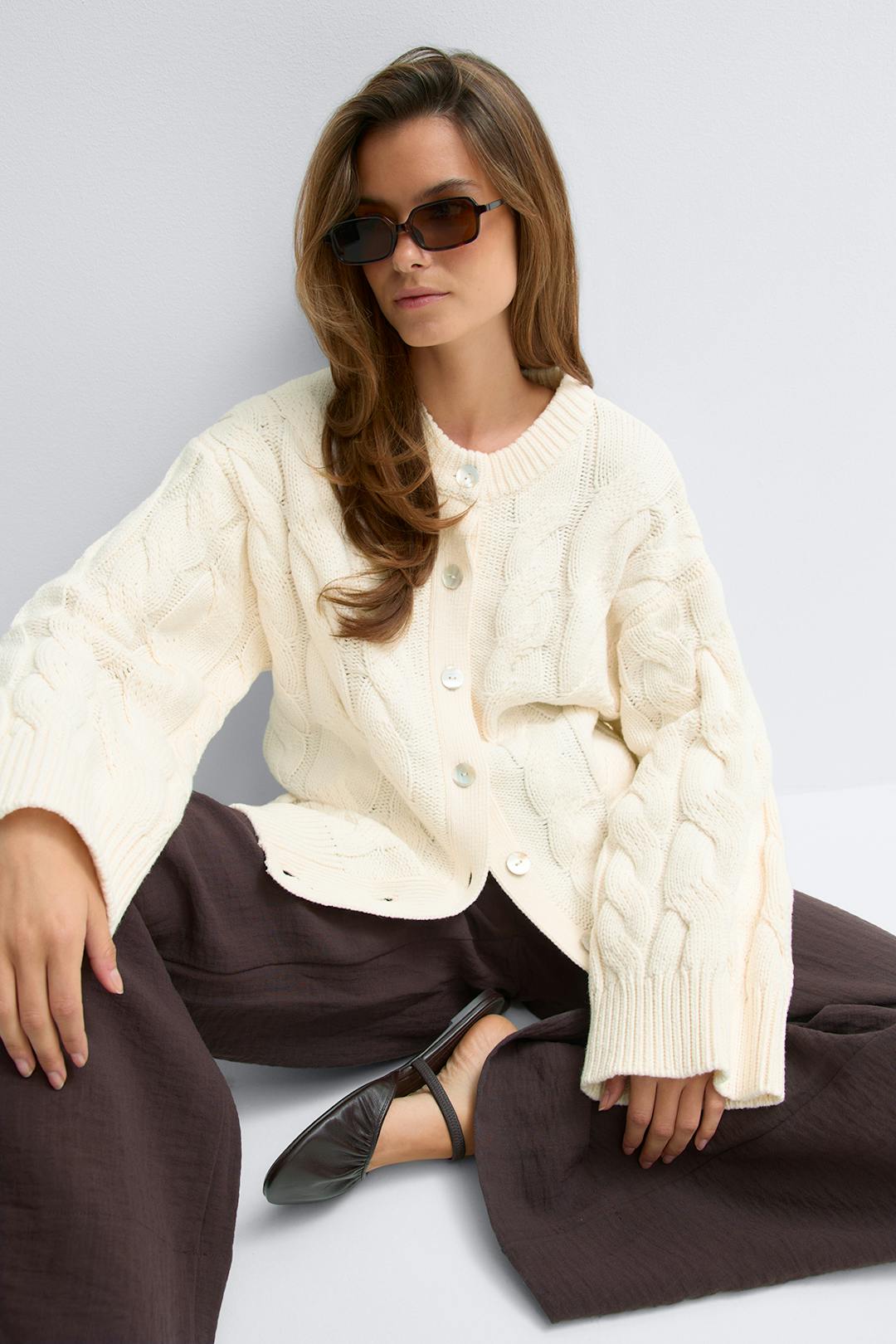 Gina Tricot chunky knitted cable cardigan