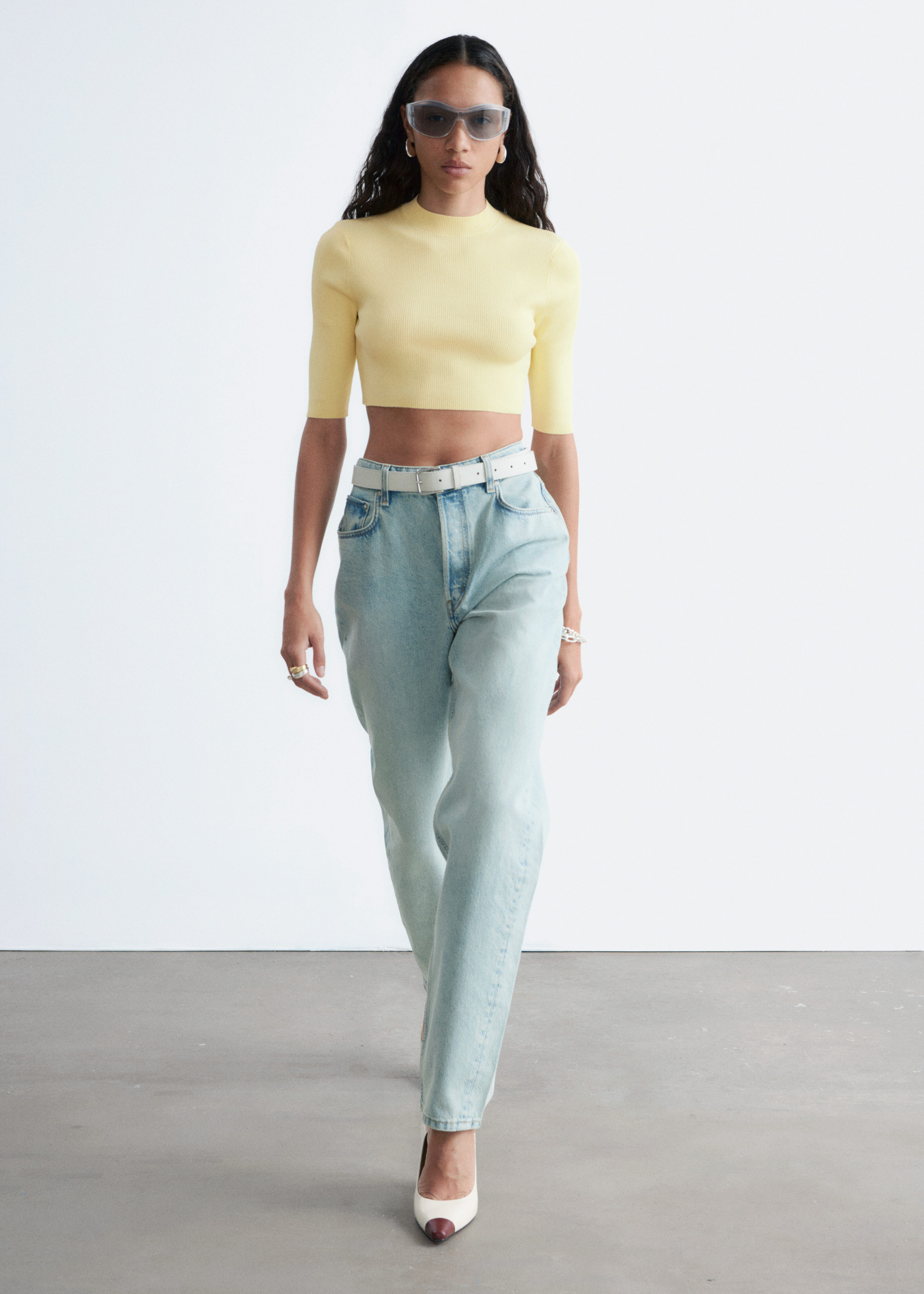 & Other Stories SLIM-FIT CROPPED T-SHIRT