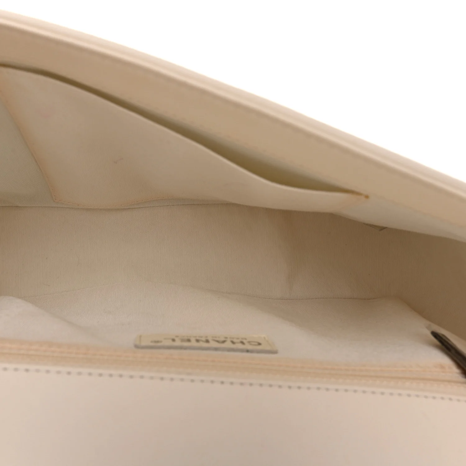 Calfskin Quilted New Medium Boy Flap White - Top Club