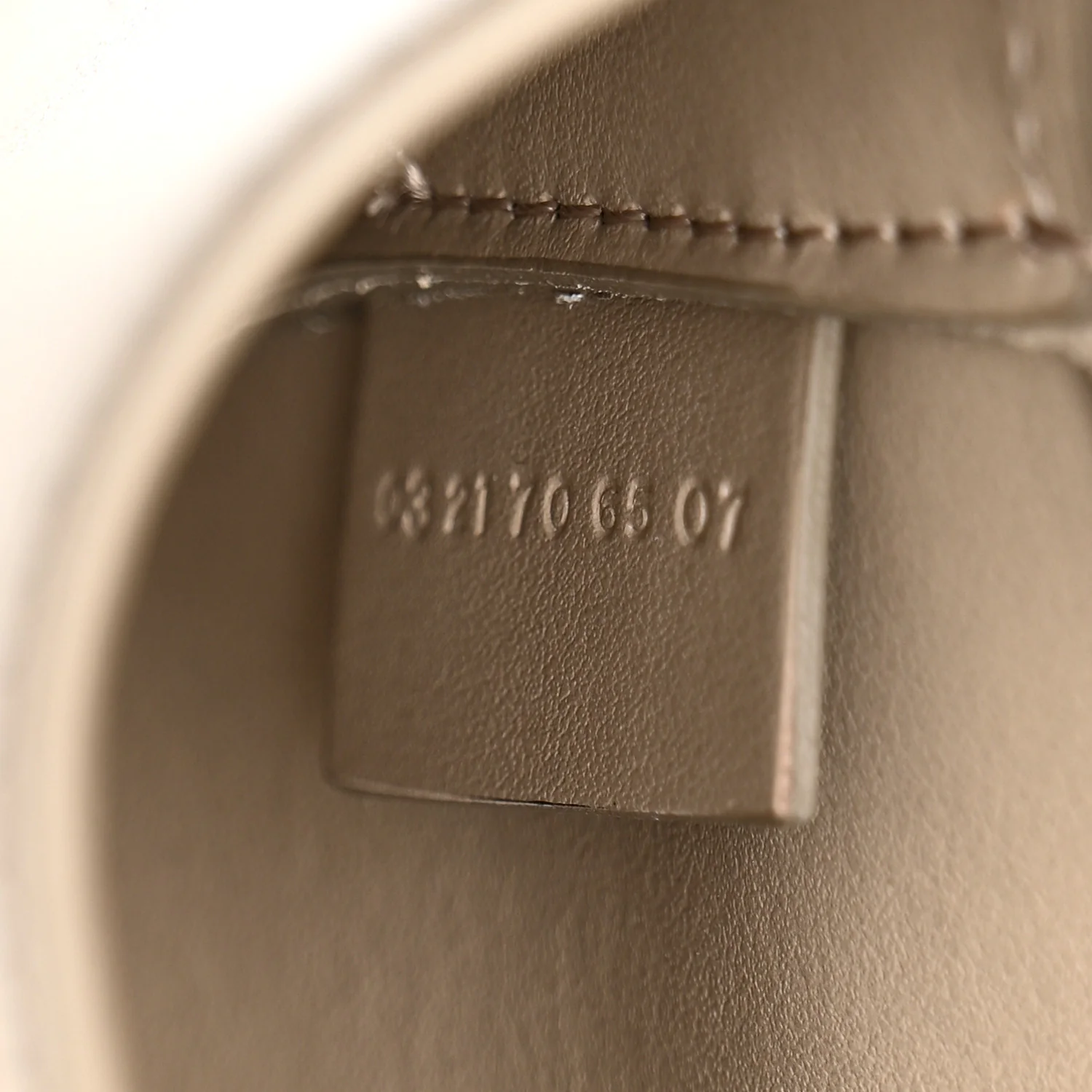 Calfskin Small Tess Bag Motty Grey - Top Club