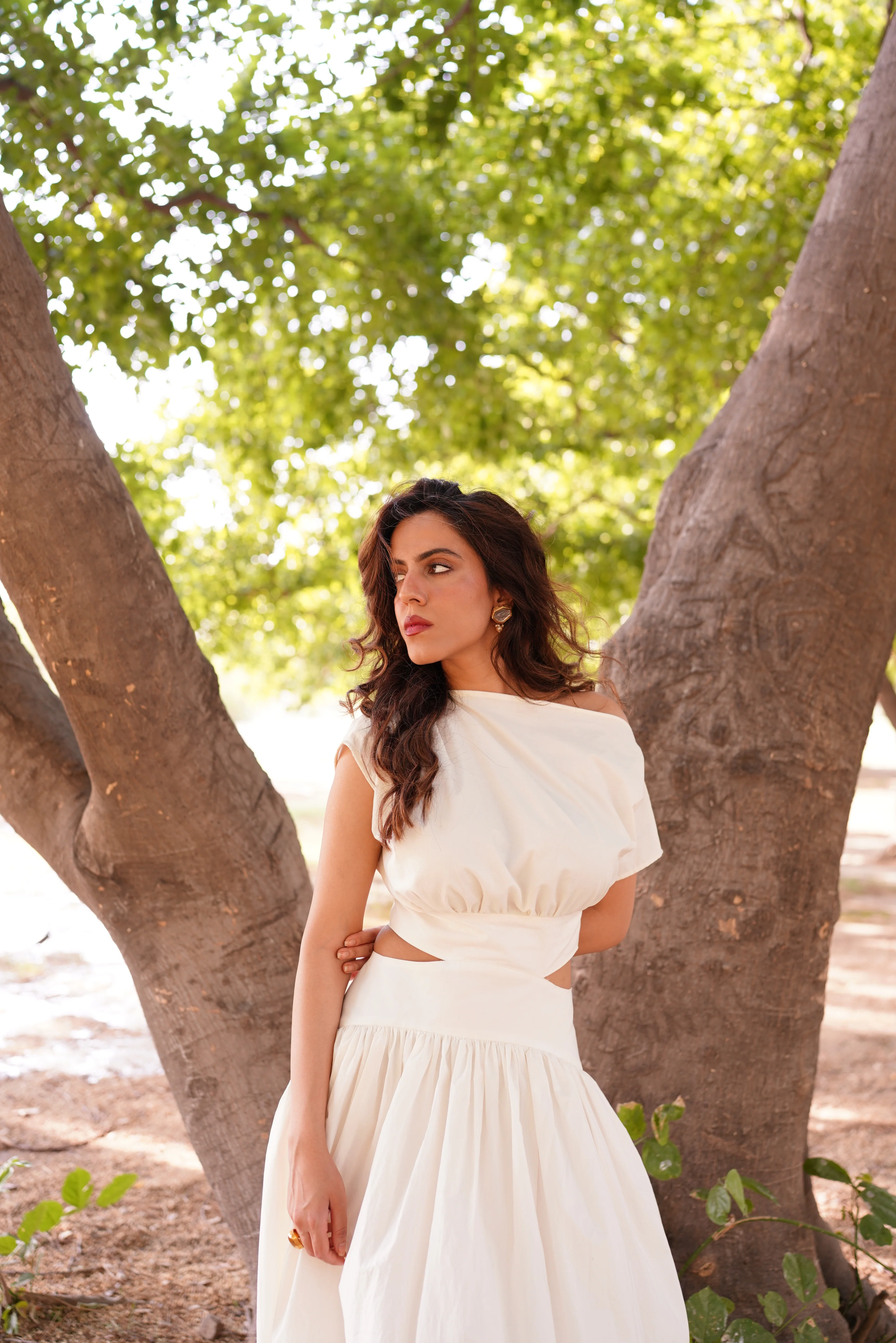 Cream Cut Out Maxi - XYPARS