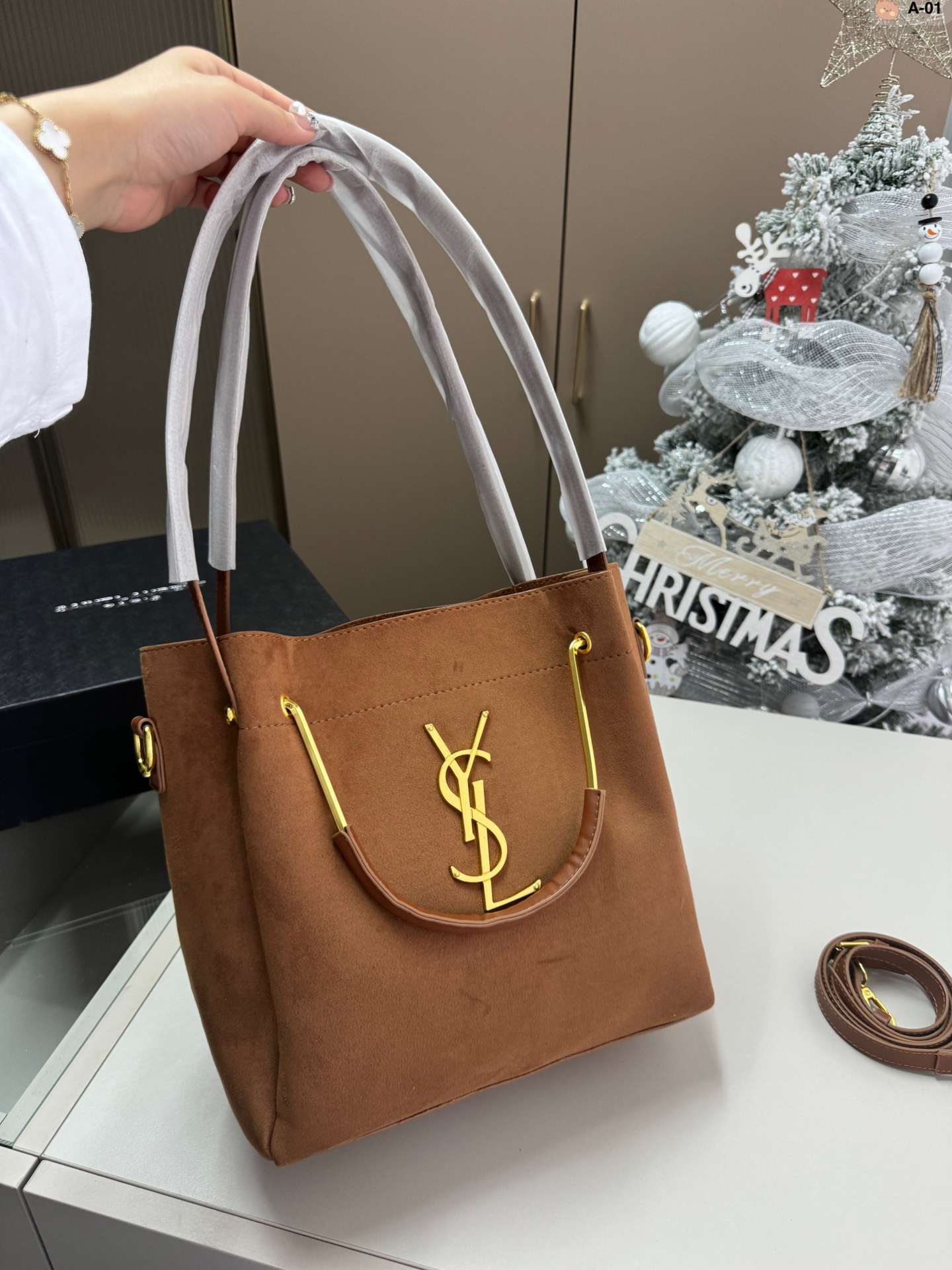 Y new arrival tote bag size: 26*12*27 cm - Top Club