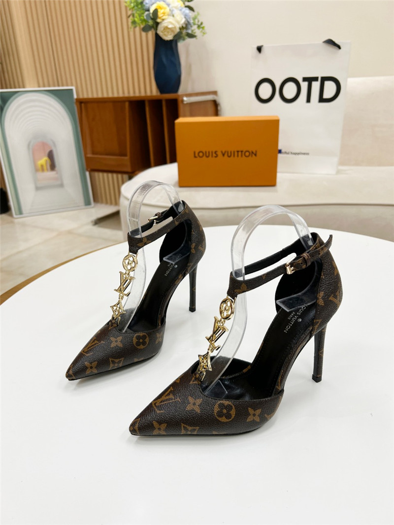 louis vuitton LV metal chain high heels - Sneaker Replica Workshop