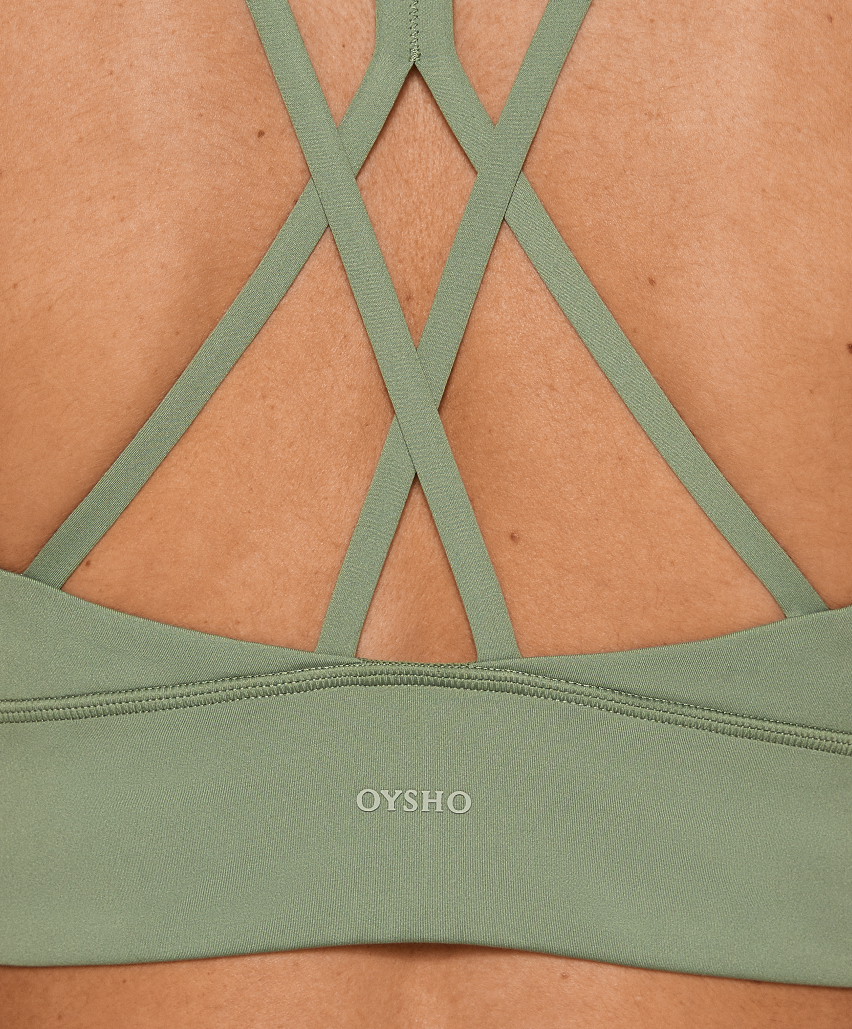 OYSHO Medium-support comfortlux sports bra with cups