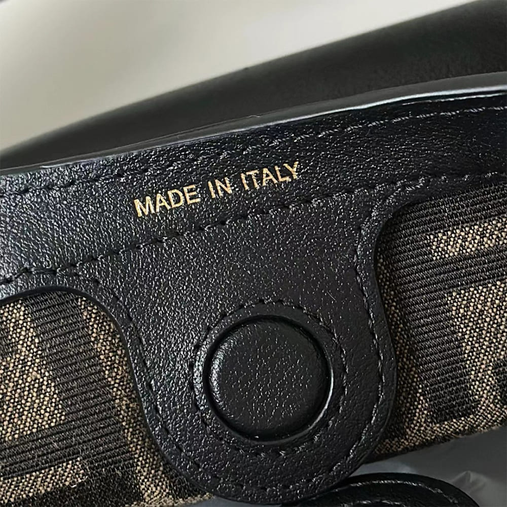 Fendi Spy Small(HIGH-END GRADE) - Top Club