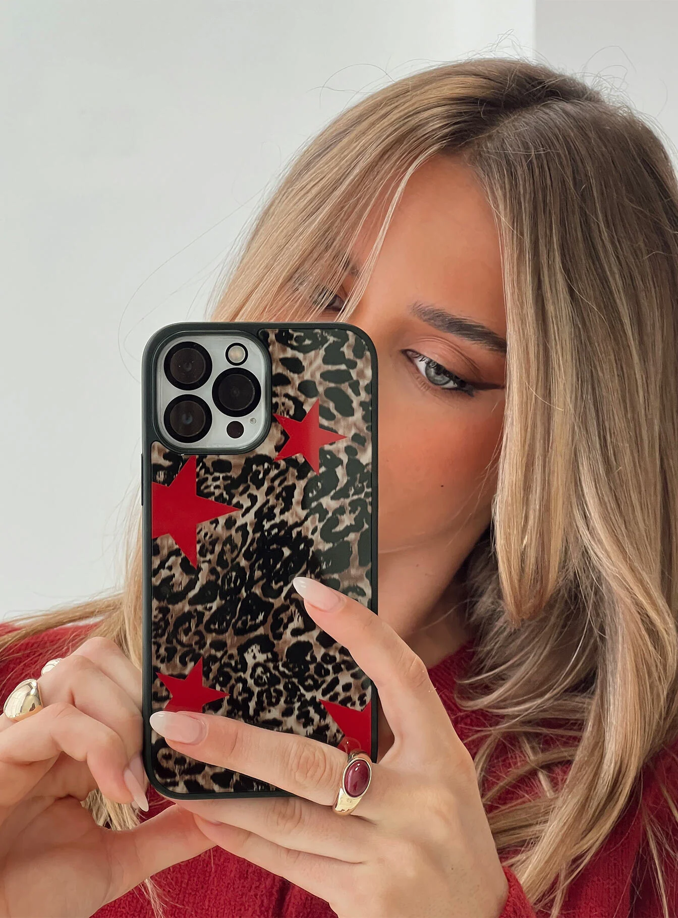 Unfolding iPhone Case Leopard