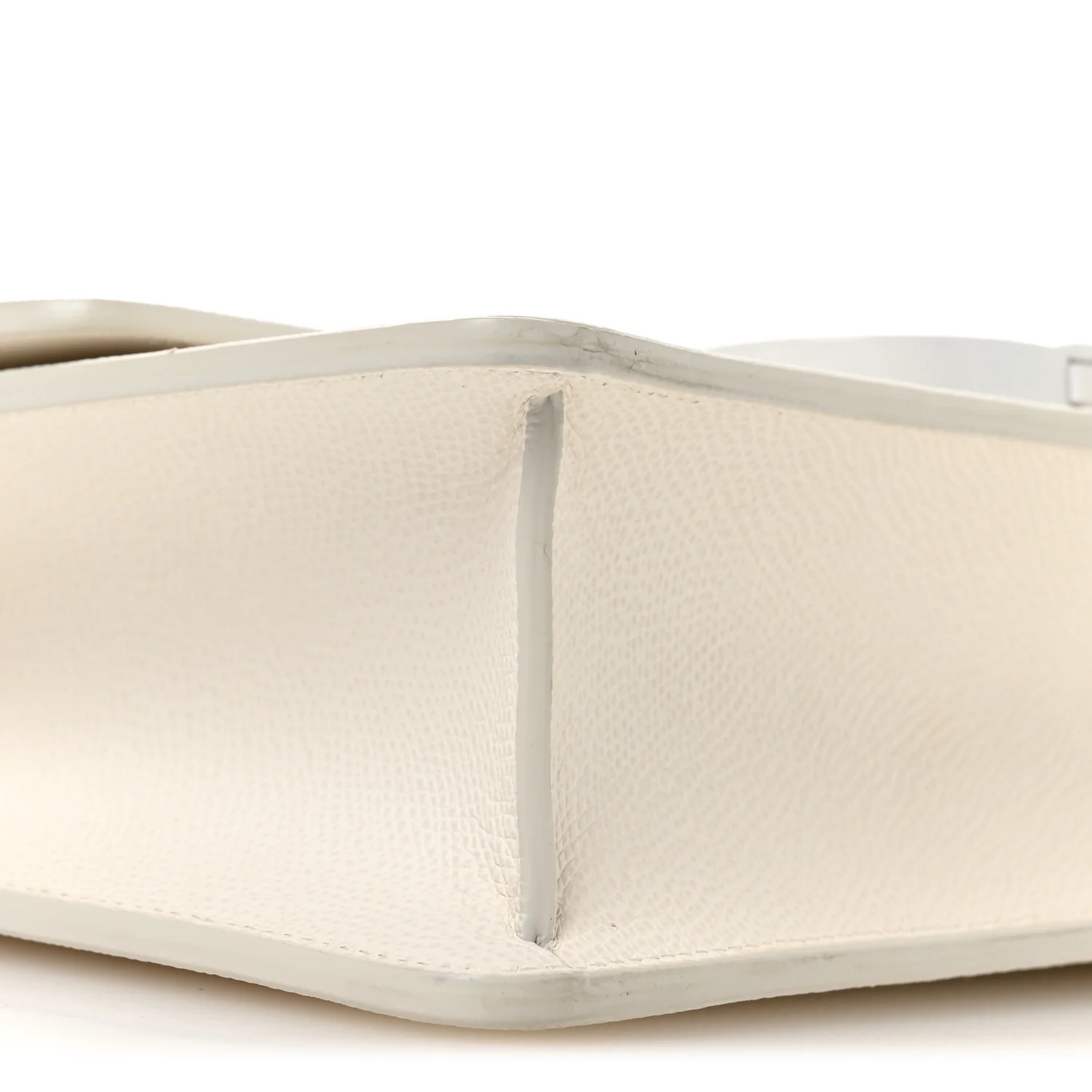 Ultra Matte Grained Calfskin 30 Montaigne Flap Bag White - Top Club