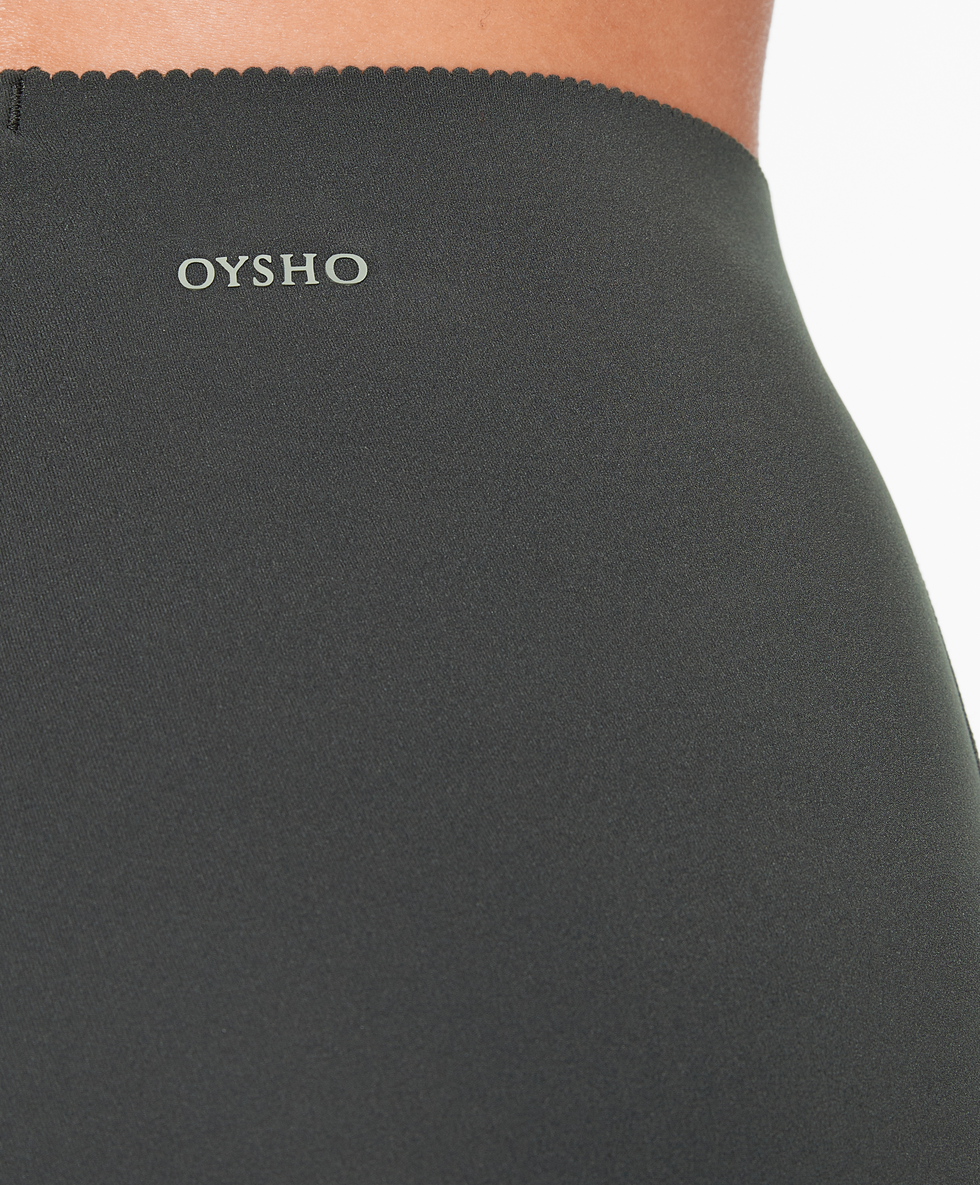 OYSHO Compressive core control ankle-length leggings