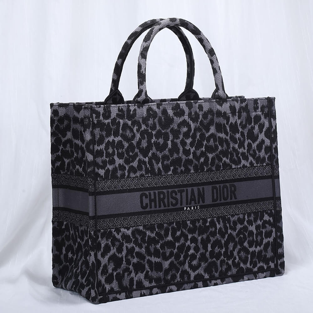 LARGE DIOR BOOK TOTE - Top Club