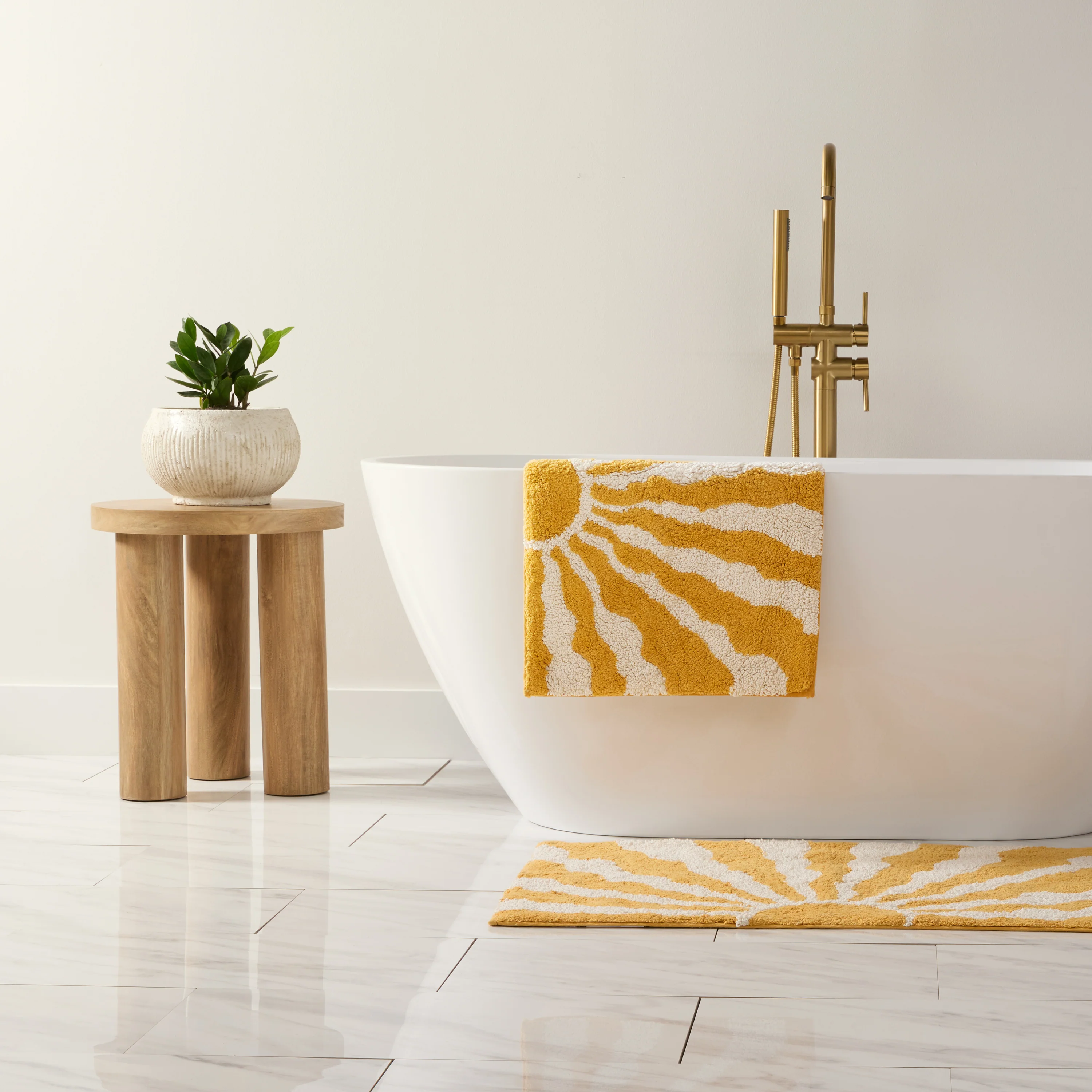 100% Cotton Sunny Floral Patterned Bath Mat
