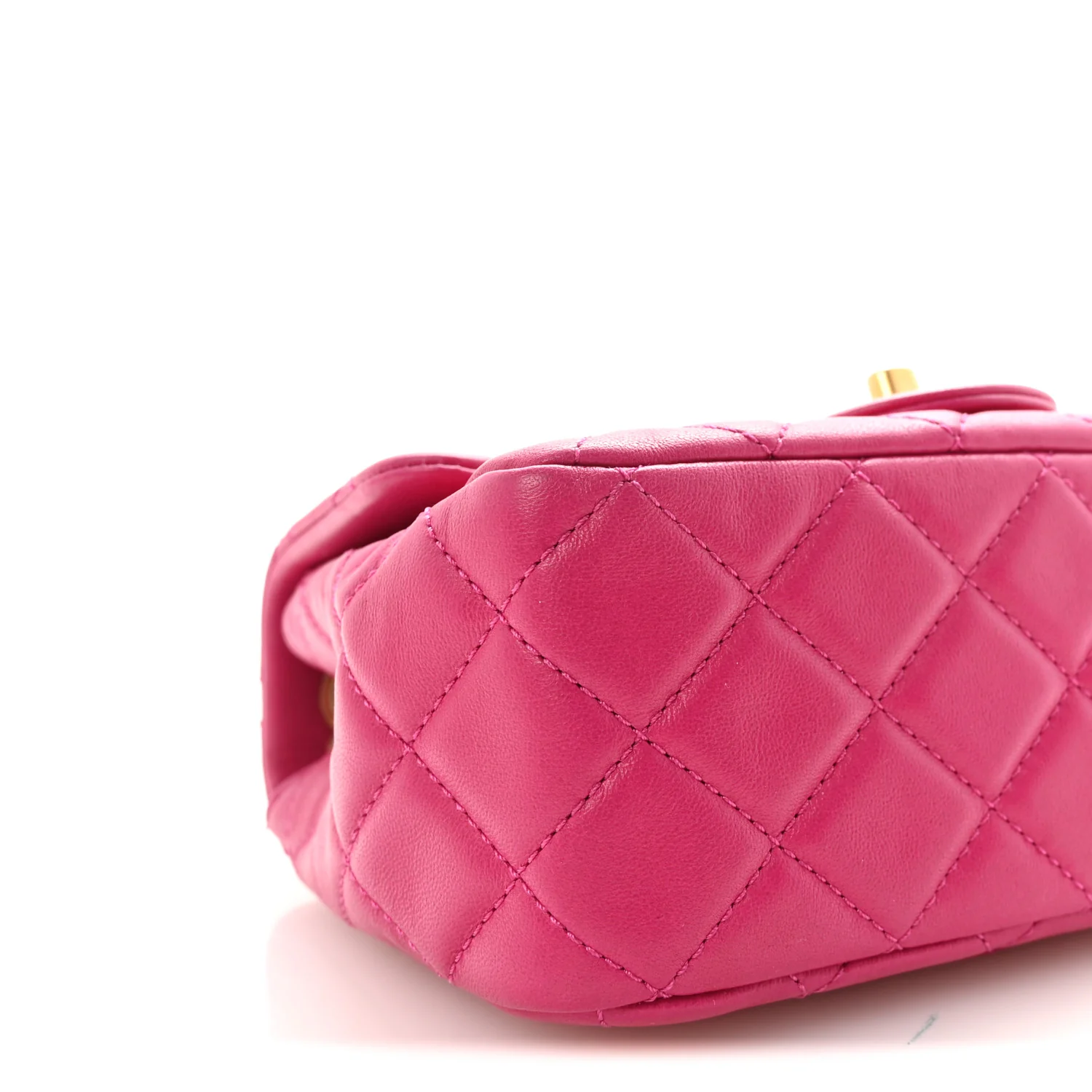 Lambskin Quilted Mini Pearl Crush Flap Fuchsia - Top Club