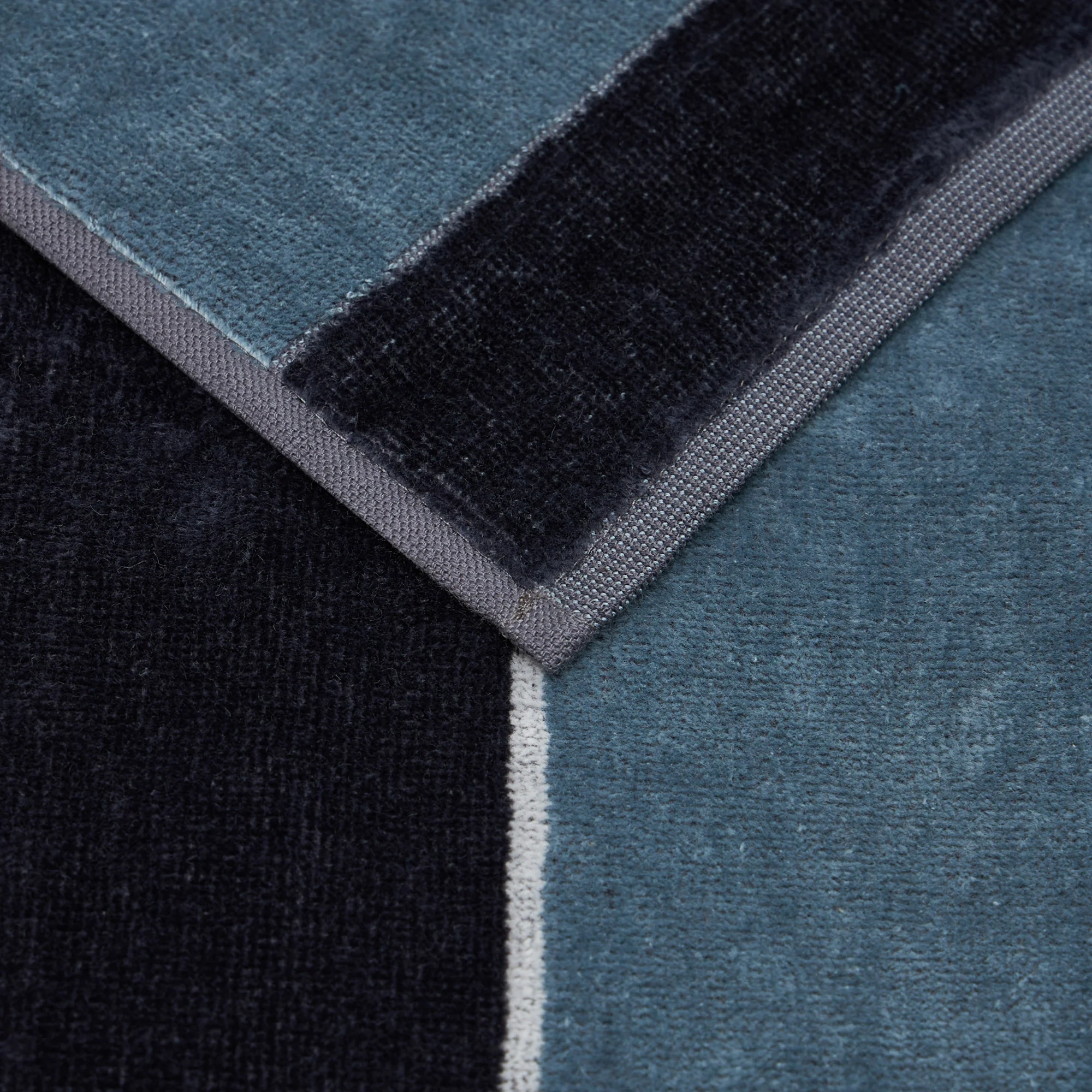 Asciugamano Con Ospite In Spugna Londra 40X60+60X100 Blu Carrara