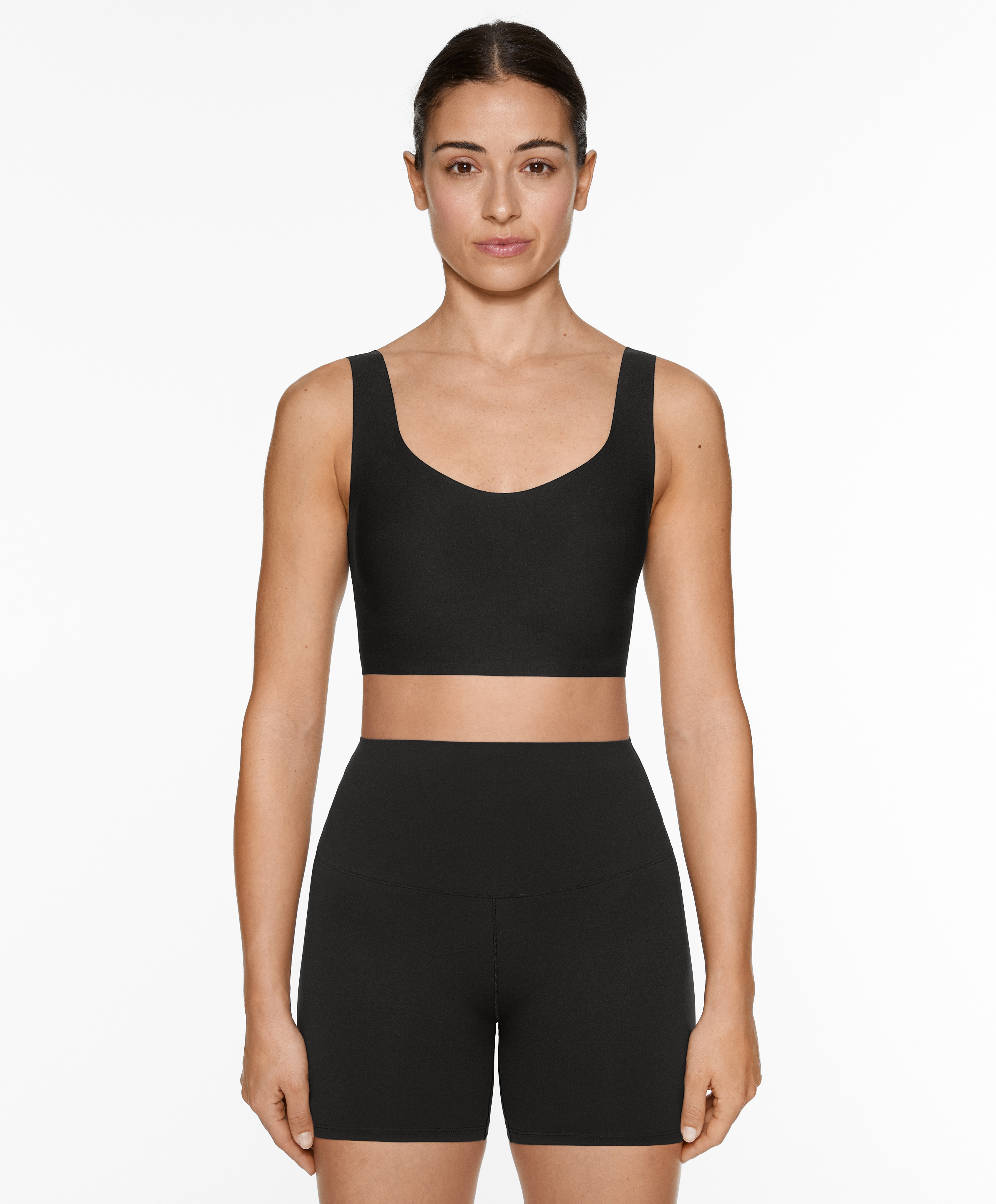OYSHO Perfect-adapt medium-support sports bra with cups