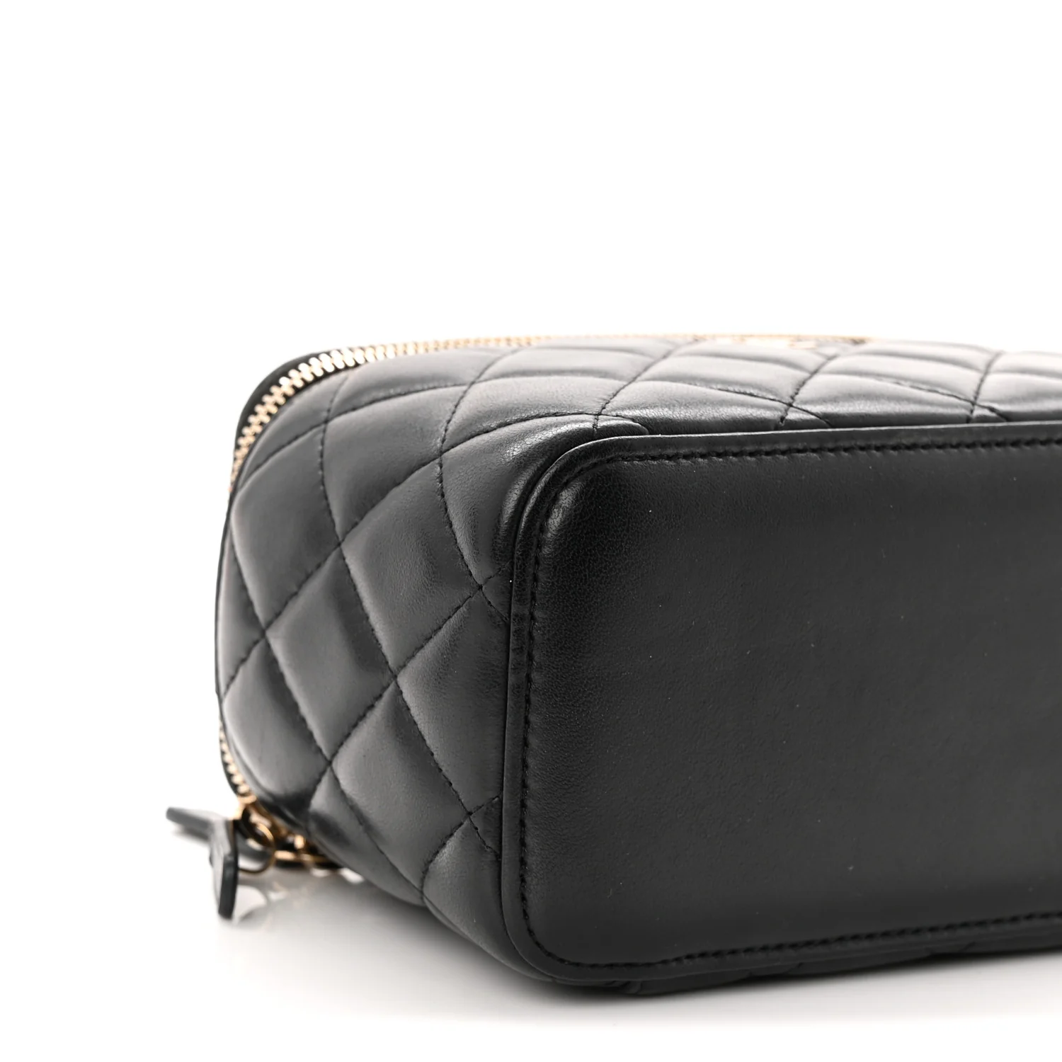 Lambskin Quilted Small Vanity Case With Chain Black - Top Club