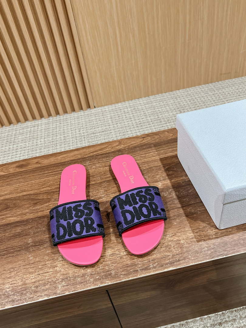 Dior KCO109EZO Dway Slide Embroidered Cotton Miss Dior Allover Motif Shoes D82995 - Sneaker Replica Workshop