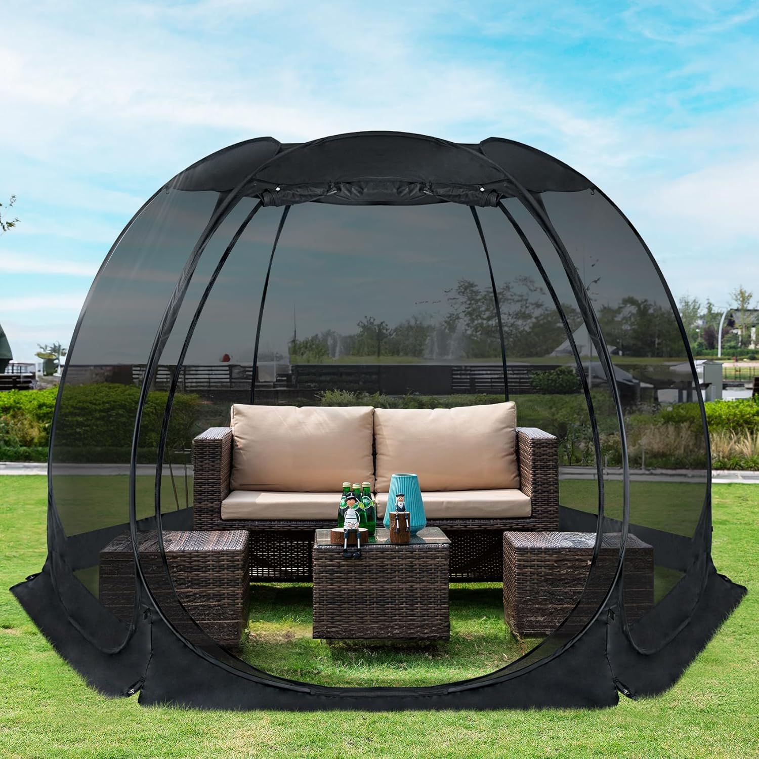 Screen gazebo sleeps 6-10-15 people Igloo-style canopy tent mosquito net on the sides Perfect