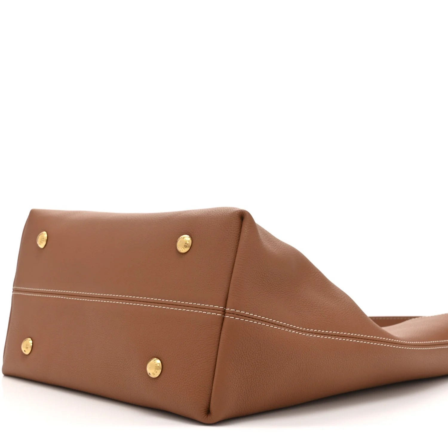 Grained Calfskin Low Key Hobo MM Cognac - Top Club