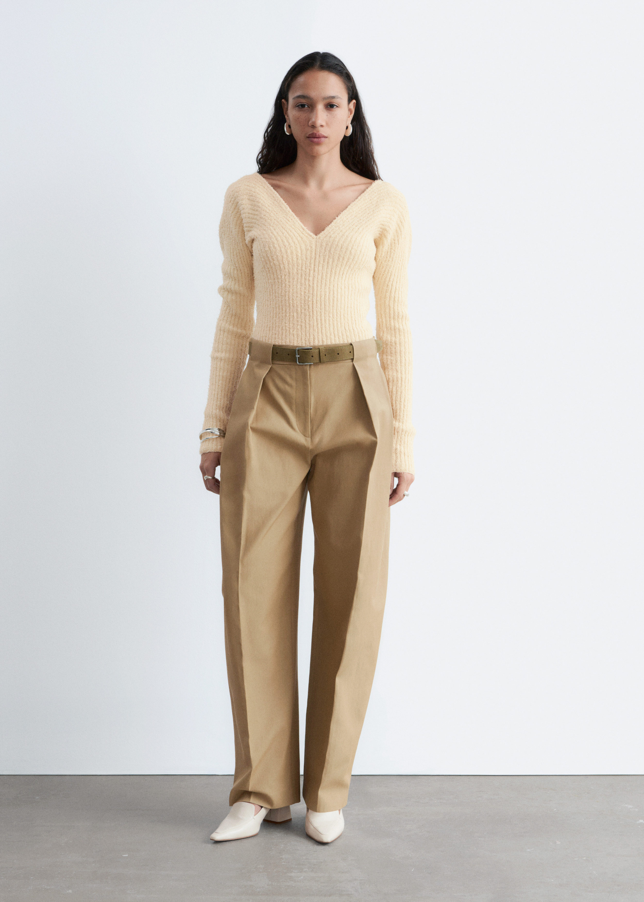 & Other Stories RIB-KNIT V-NECK TOP