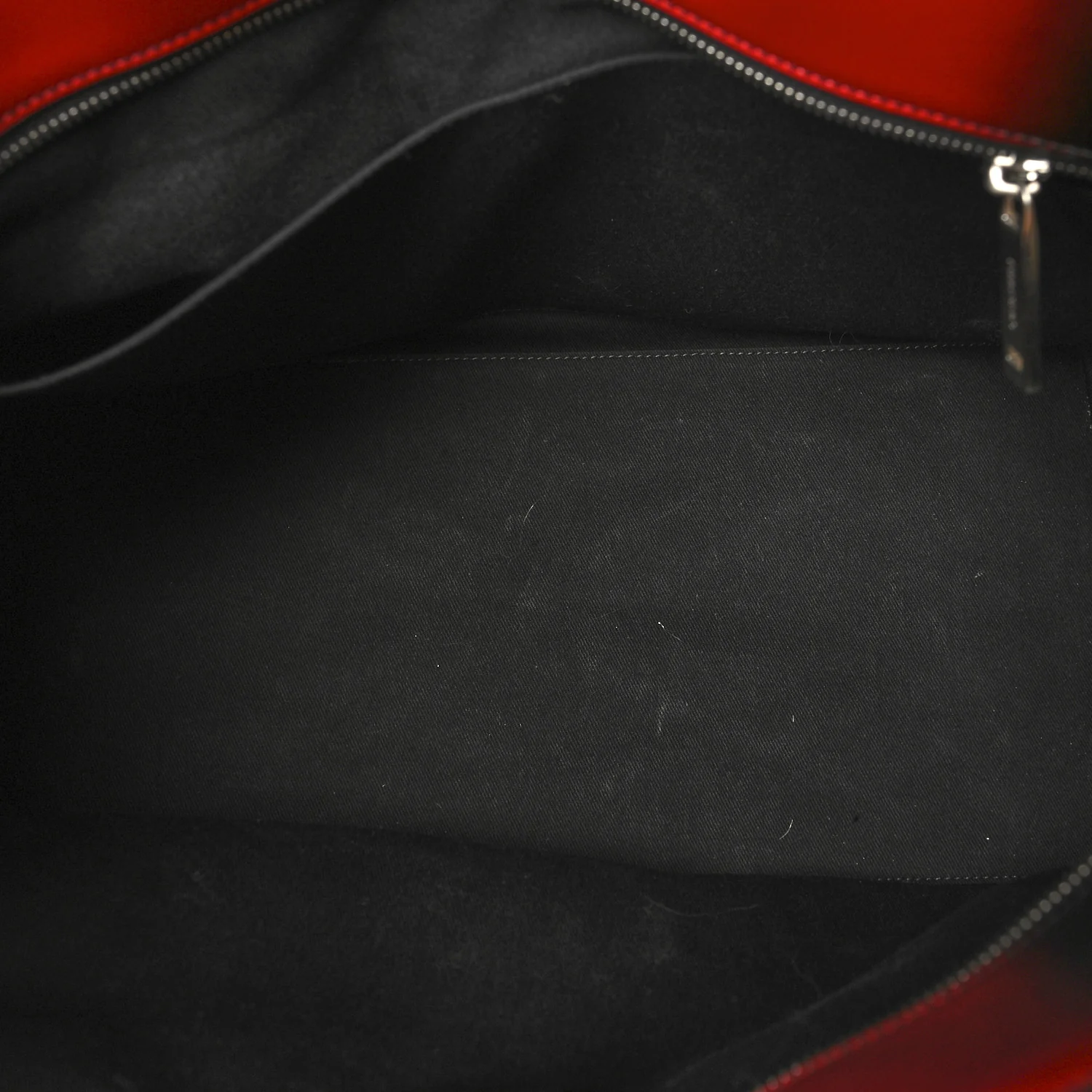 Smooth Airbrushed Calfskin XL Gancini Buckles Tote Bag Flame Red Black - Top Club
