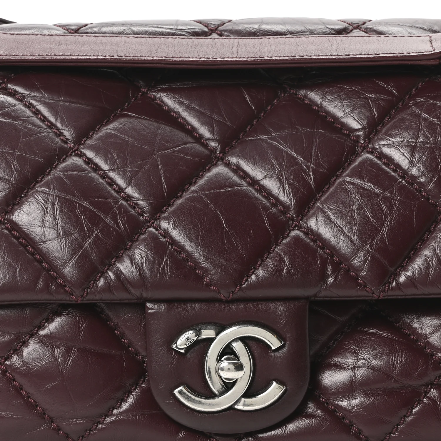 Aged Calfskin Medium New Portobello Flap Burgundy - Top Club