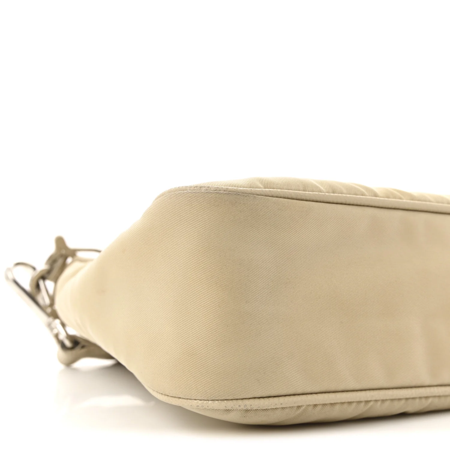 Re-Nylon Saffiano Re-Edition 2005 Shoulder Bag Deserto - Top Club