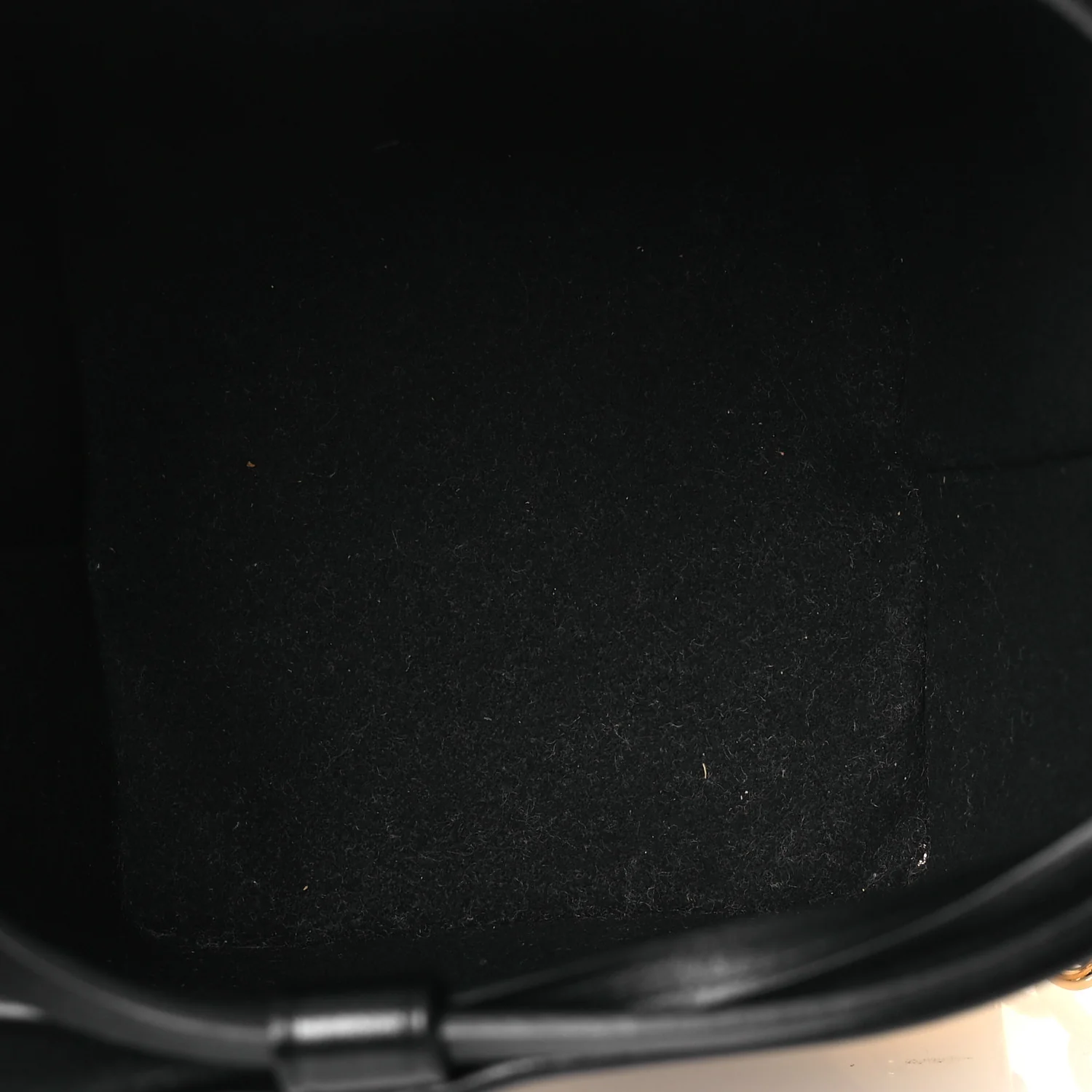 Reverse Monogram No茅 Purse - Top Club