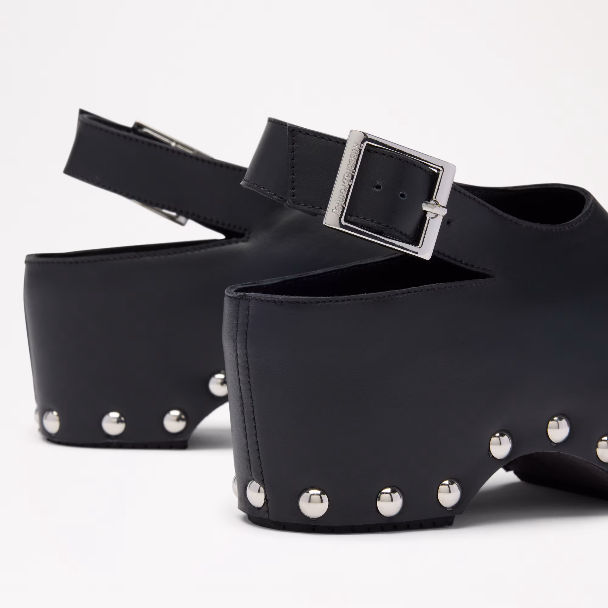 Oakwood SlingbackSling Back Heeled Clog
