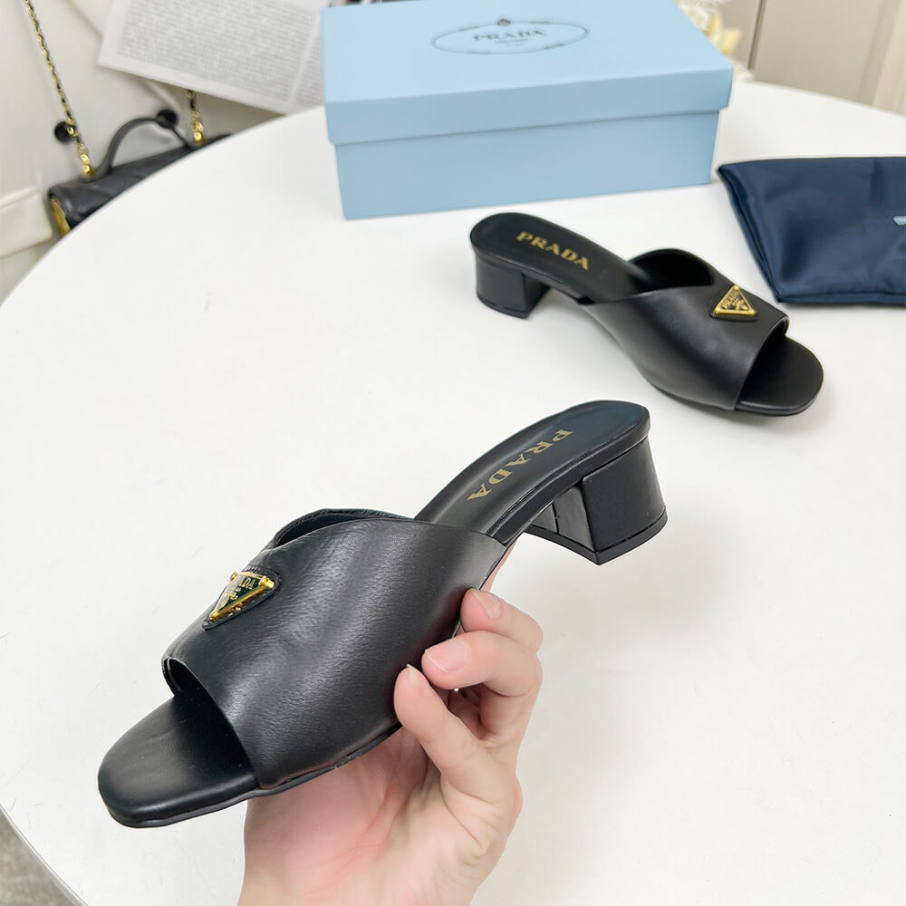 Prada Padded nappa leather sandals - Top Club