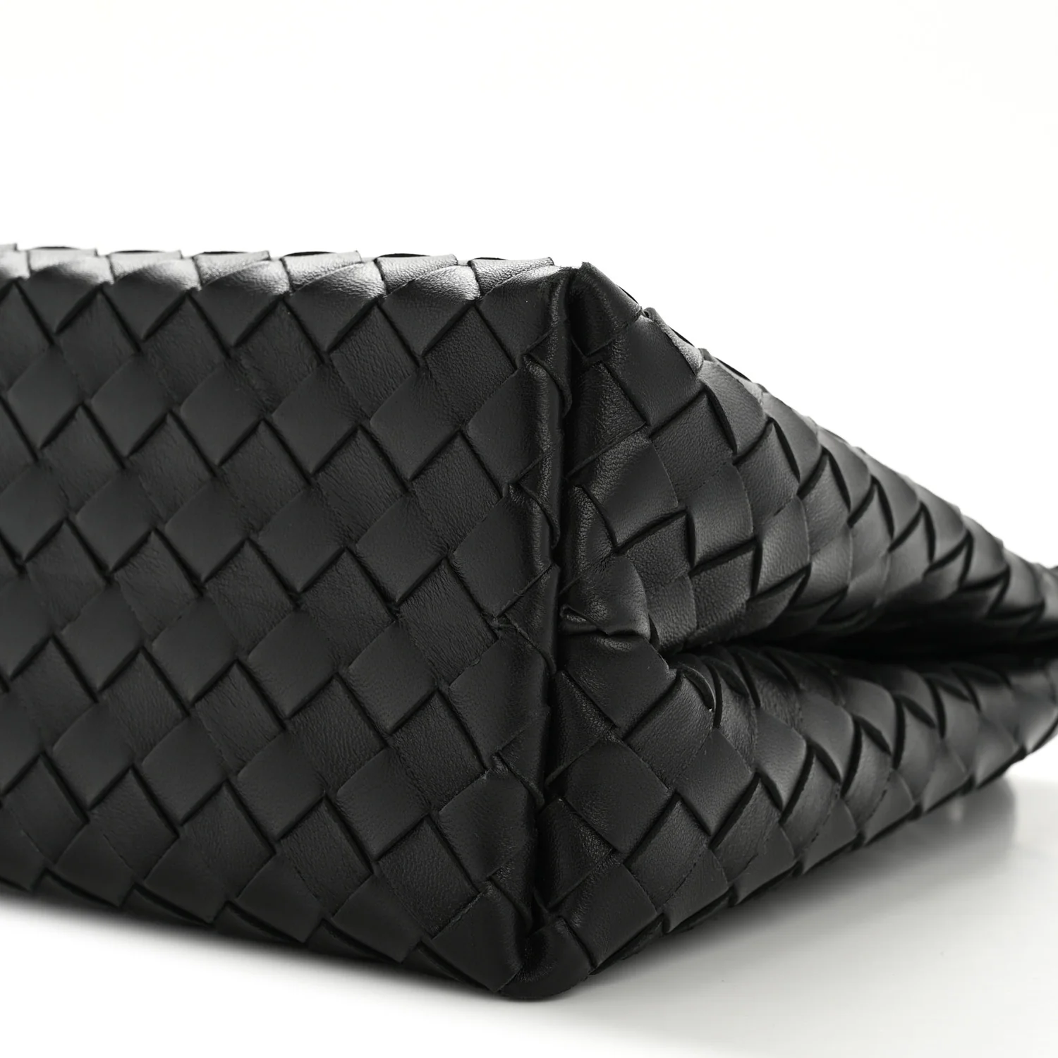Nappa Intrecciato Medium Andiamo Shoulder Bag Black - Top Club