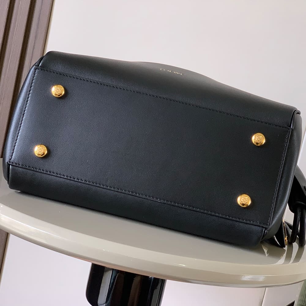 Loewe Medium Madrid bagin supple calfskin(HIGH-END GRADE) - Top Club