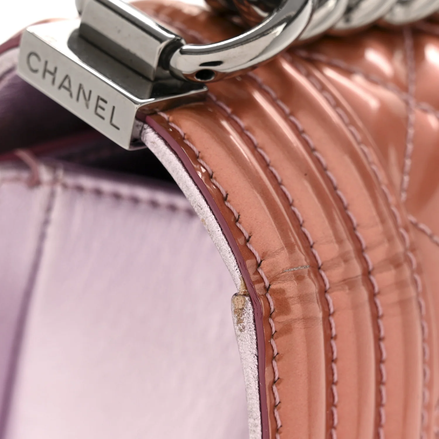 Metallic Patent Calfskin Quilted Medium Boy Flap Light Pink - Top Club