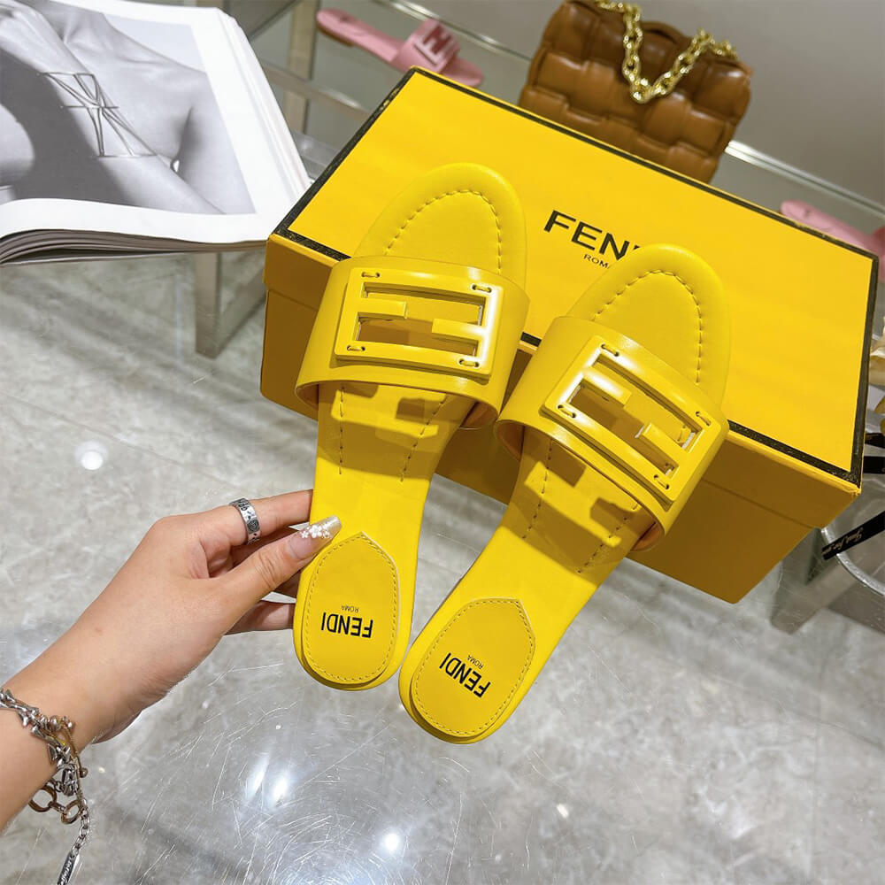 Fendi Baguette Slides - Top Club