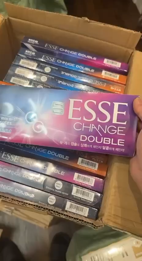 ESSE Change Double Applemint & Wine 20s Cigarettes x 10 Packs /1 Carton - www.Smoke-UK.com